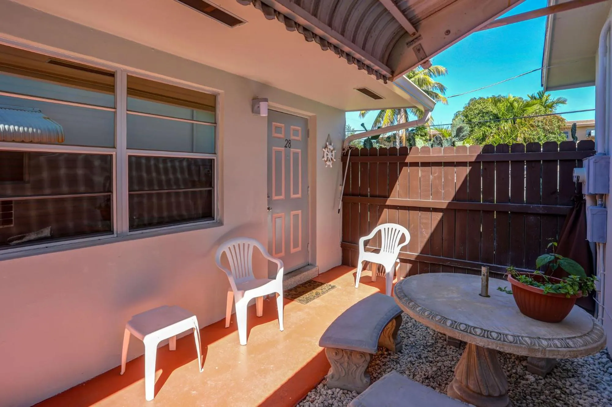 Patio in Green Seas Motel