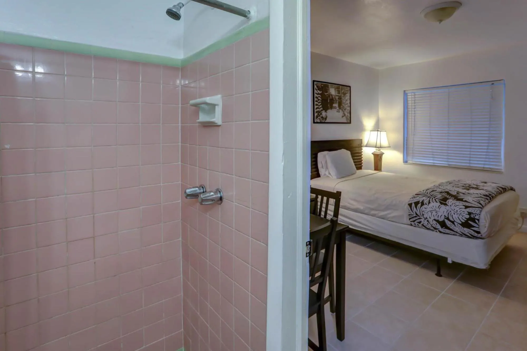 Bed in Green Seas Motel