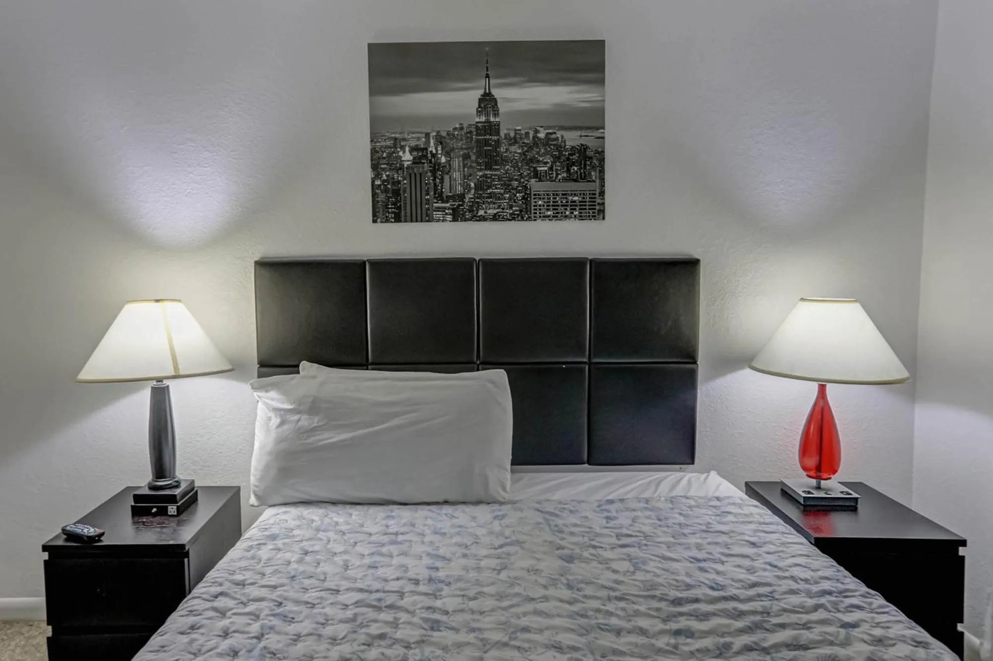 Bed in Green Seas Motel