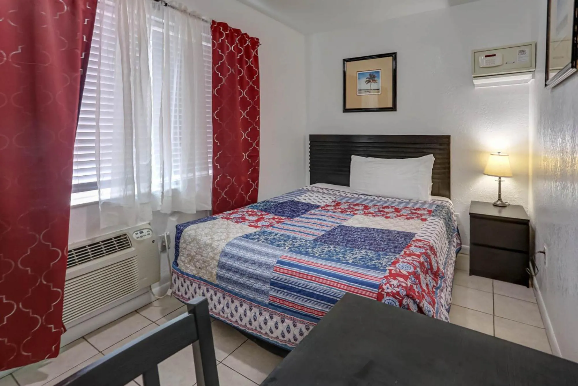 Bed in Green Seas Motel