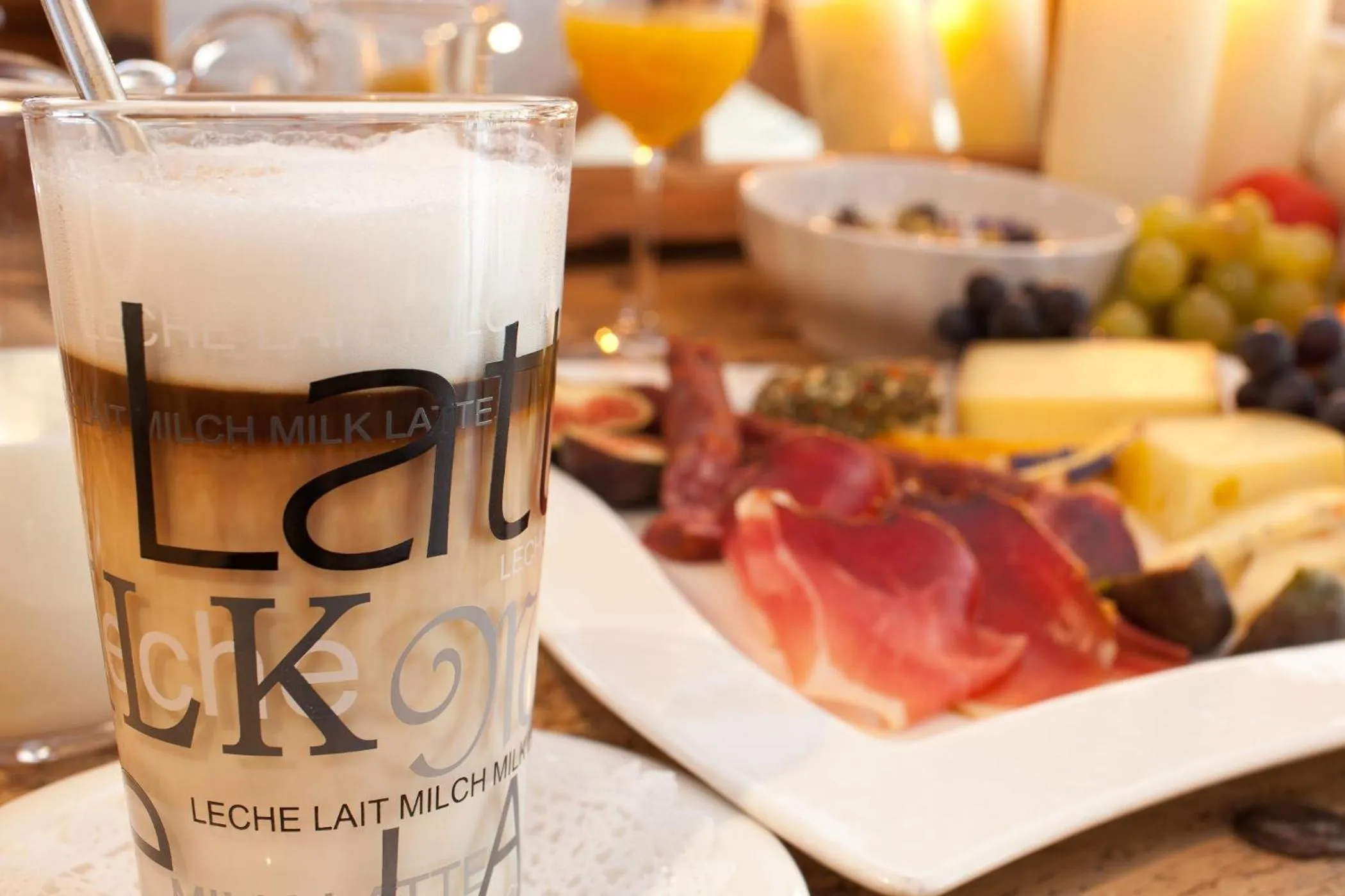 Food in Heidi & Edith Family Aparthotel