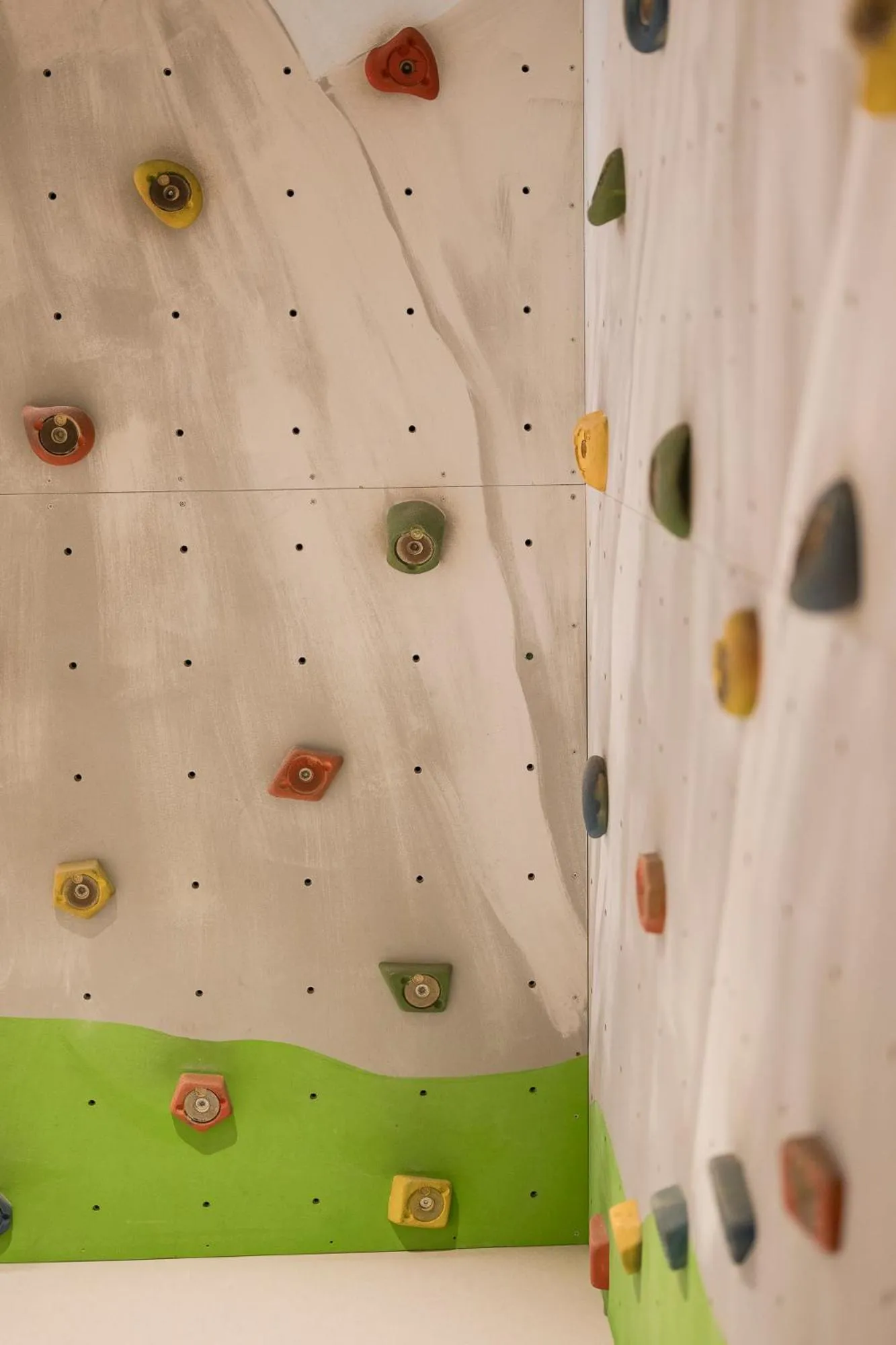 children in Heidi & Edith Family Aparthotel