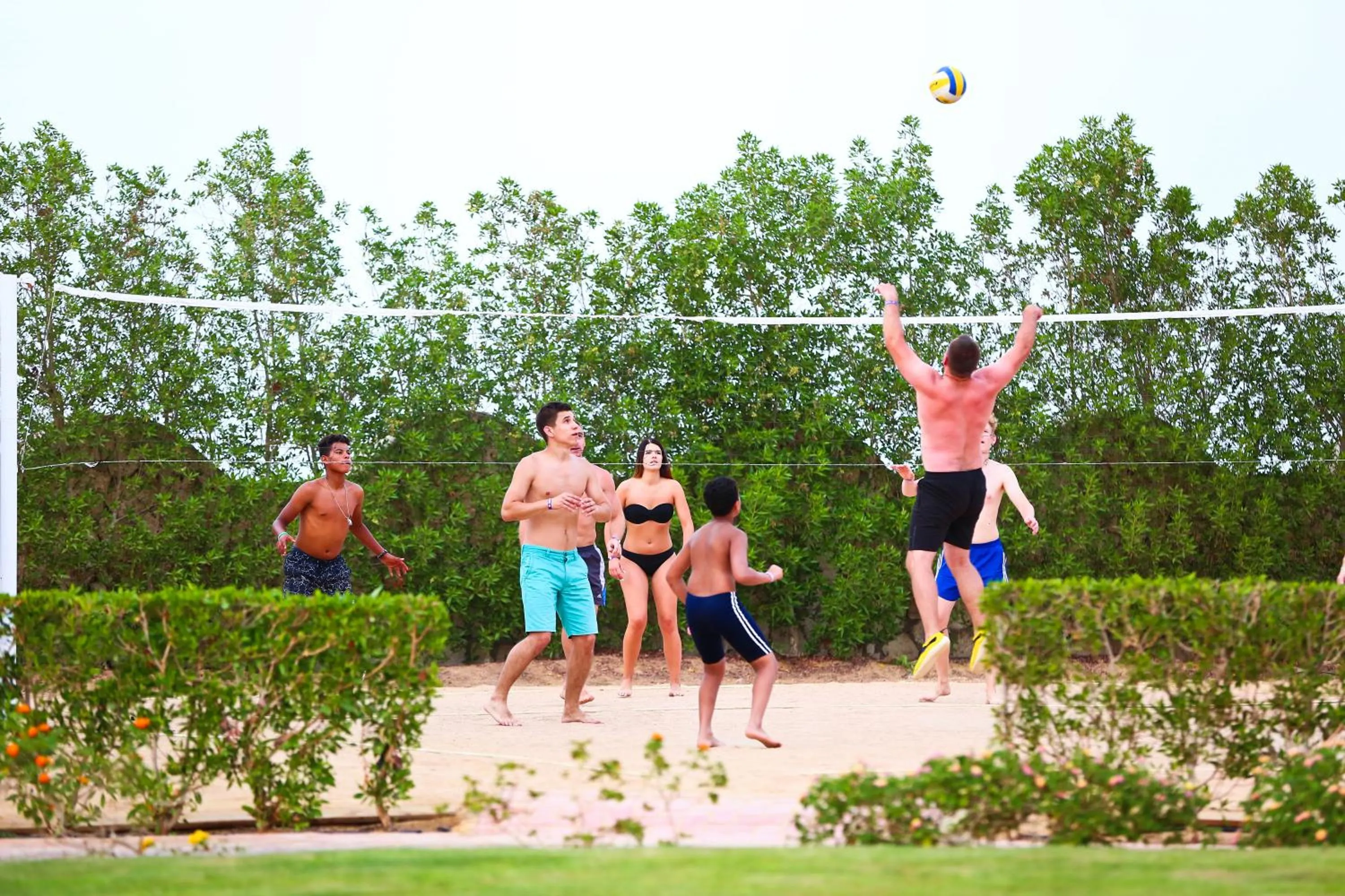 Activities in Charmillion Club Aquapark