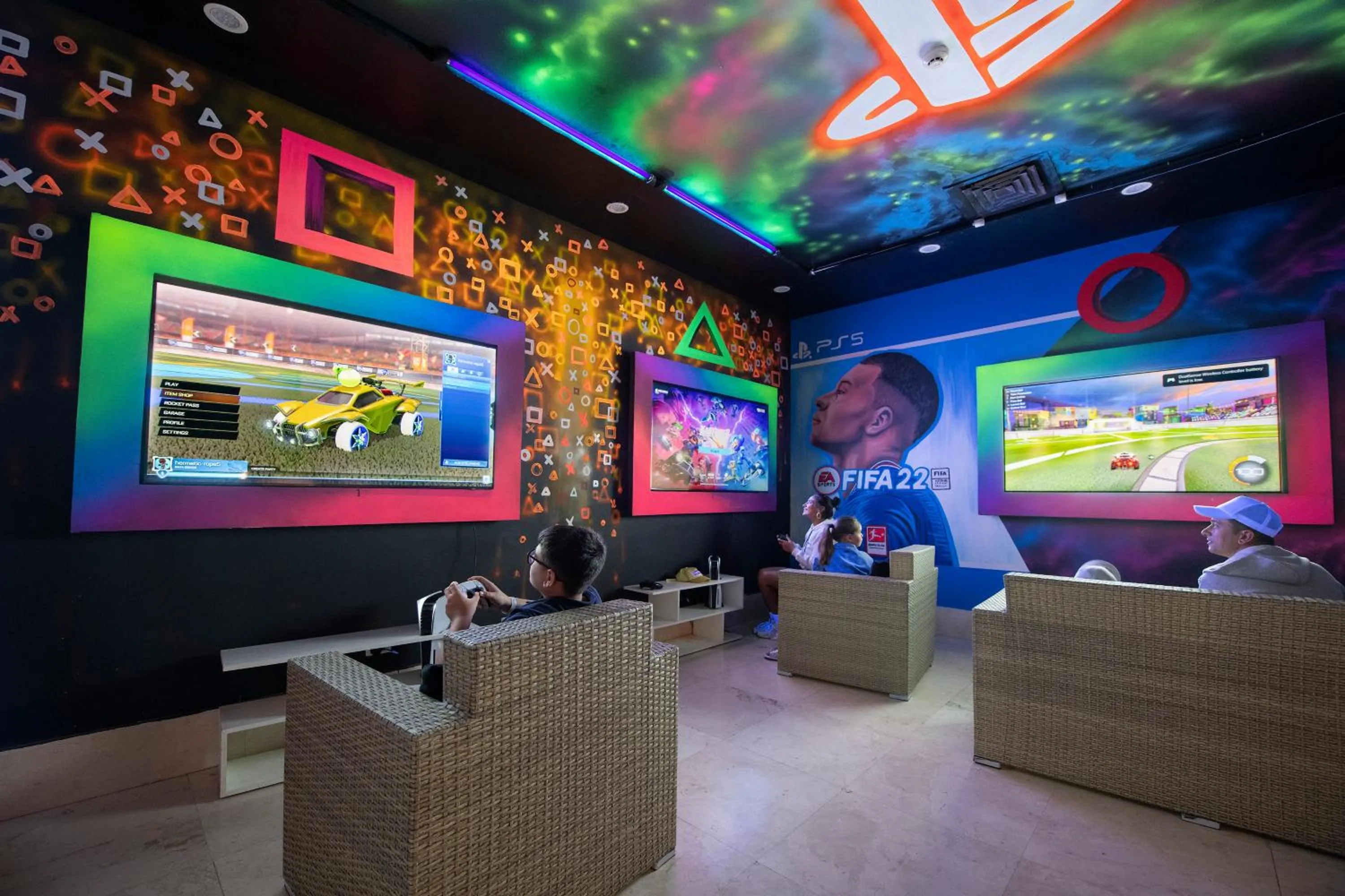 Game Room in Charmillion Club Aquapark