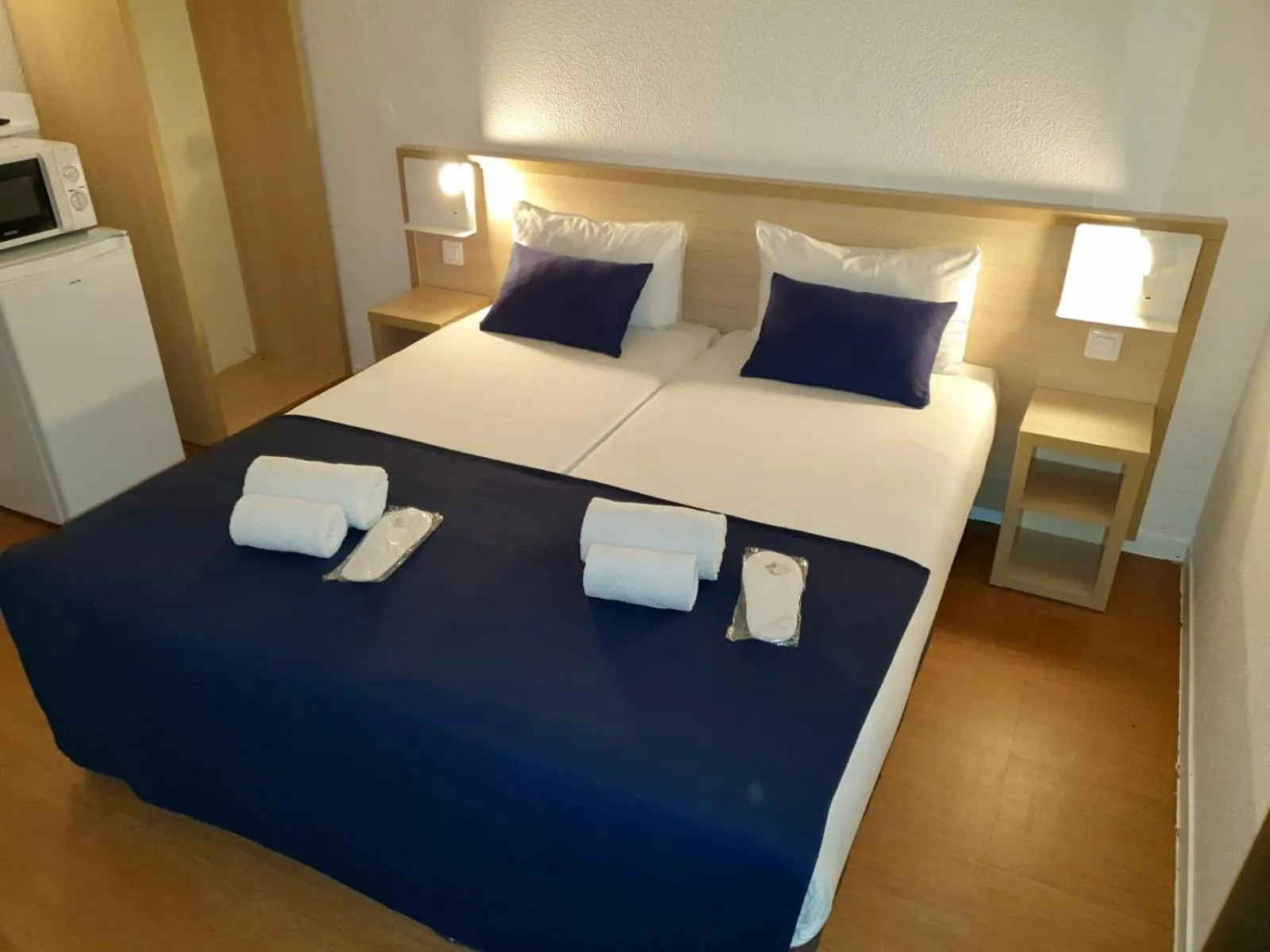 Bed in Budget Hotel Melun Sud - Dammarie Les Lys