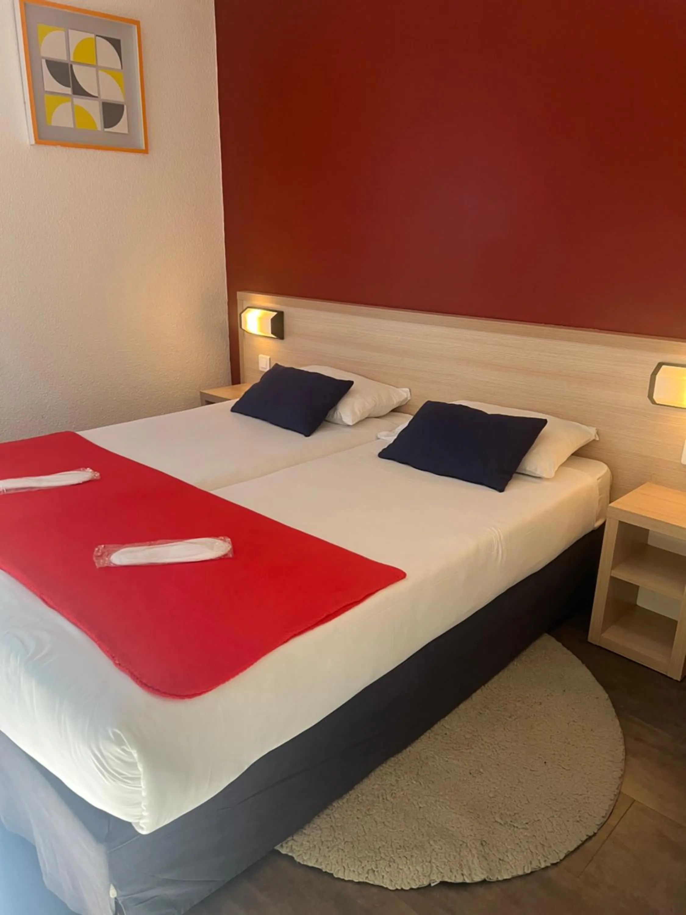 Bed in Budget Hotel Melun Sud - Dammarie Les Lys