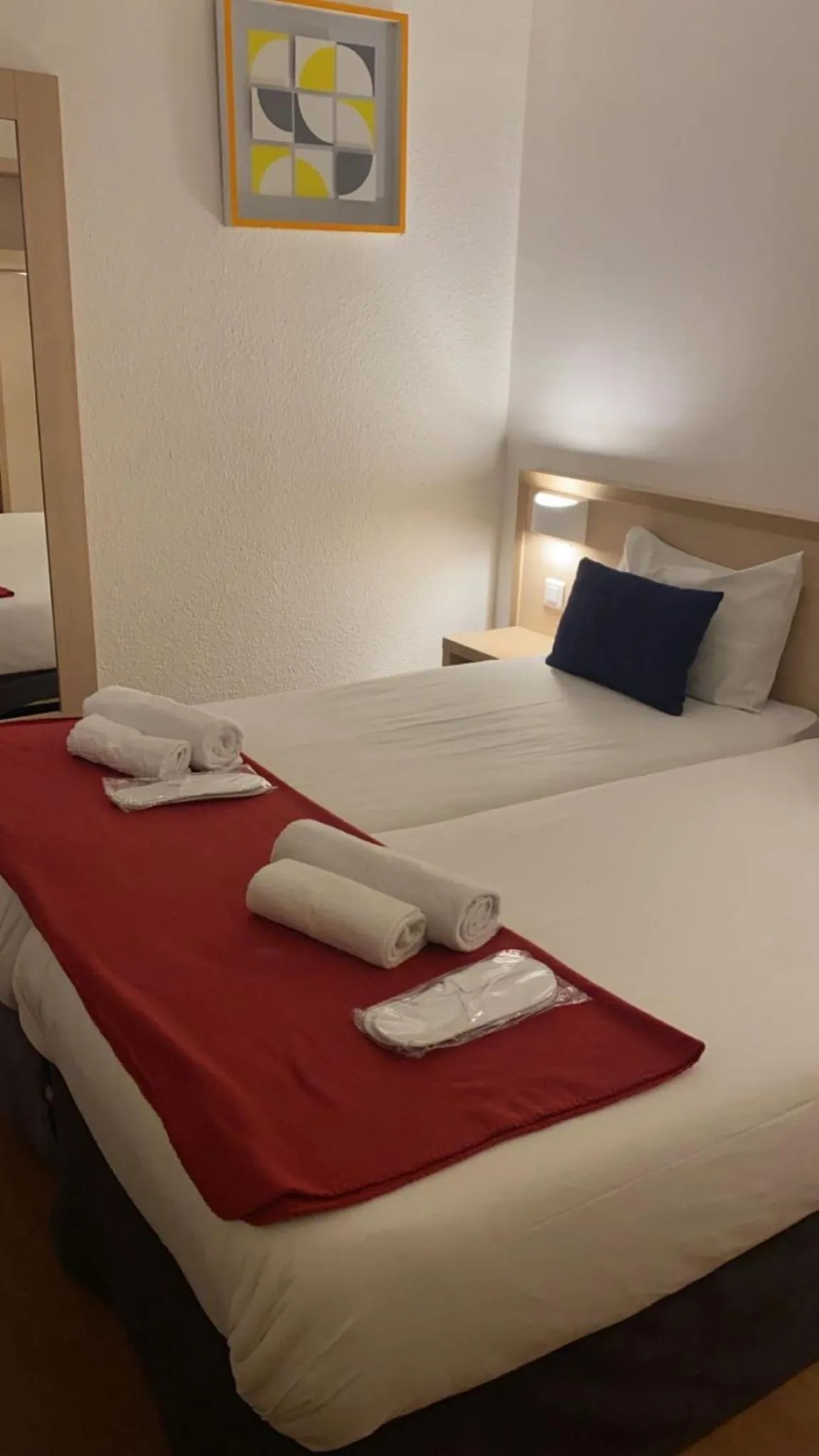 Bed in Budget Hotel Melun Sud - Dammarie Les Lys