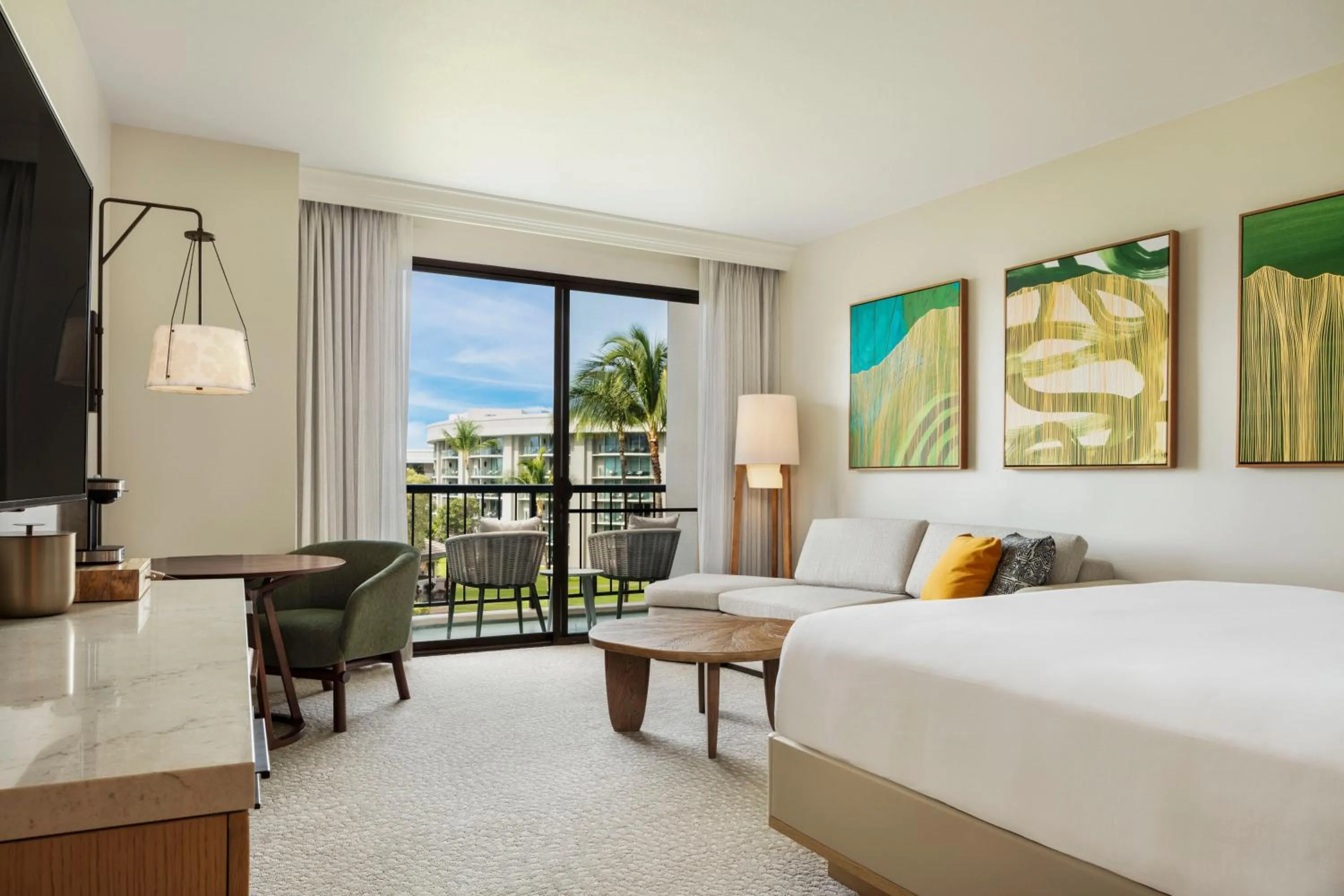 Bed in Hilton Waikoloa Village