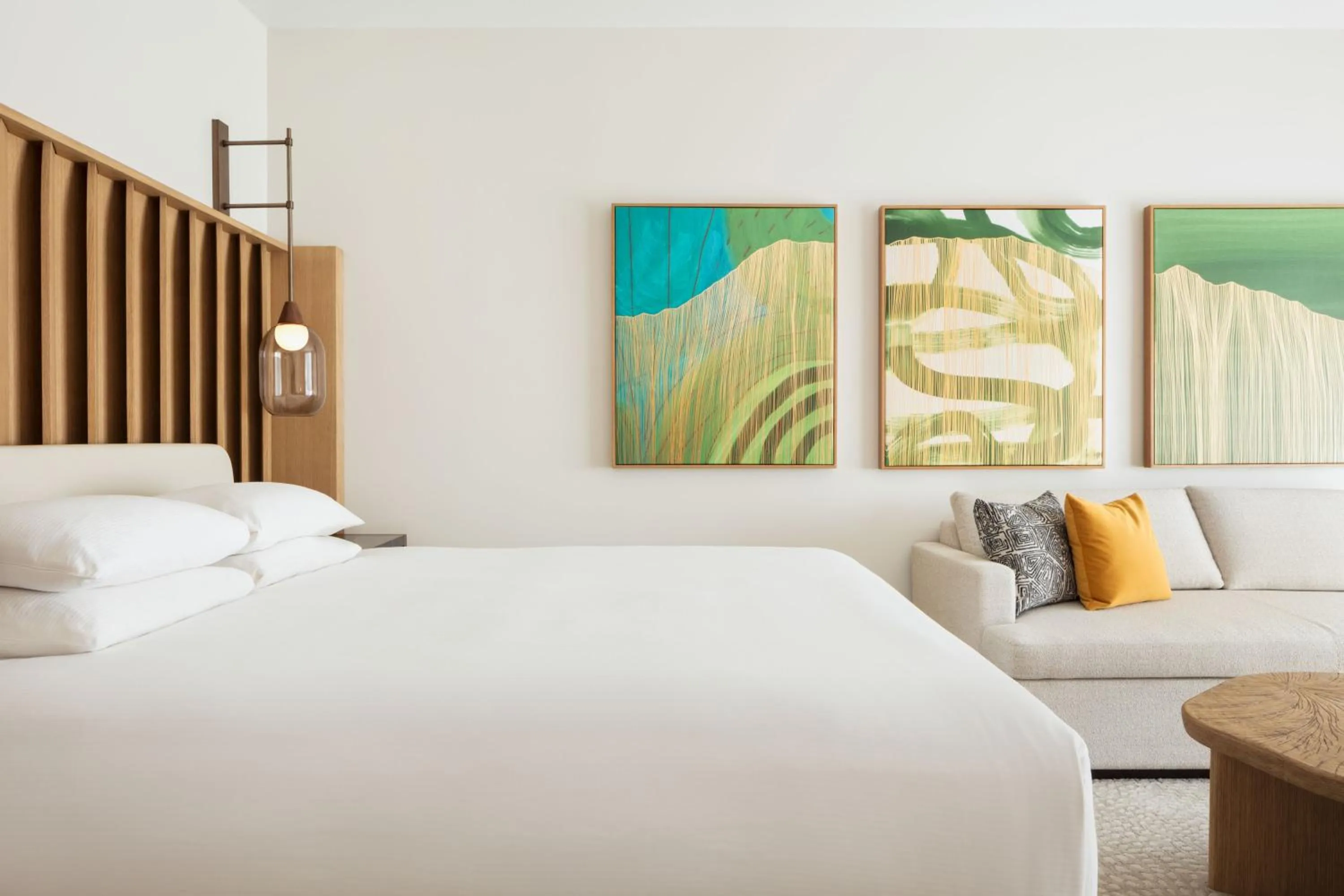 Bed in Hilton Waikoloa Village