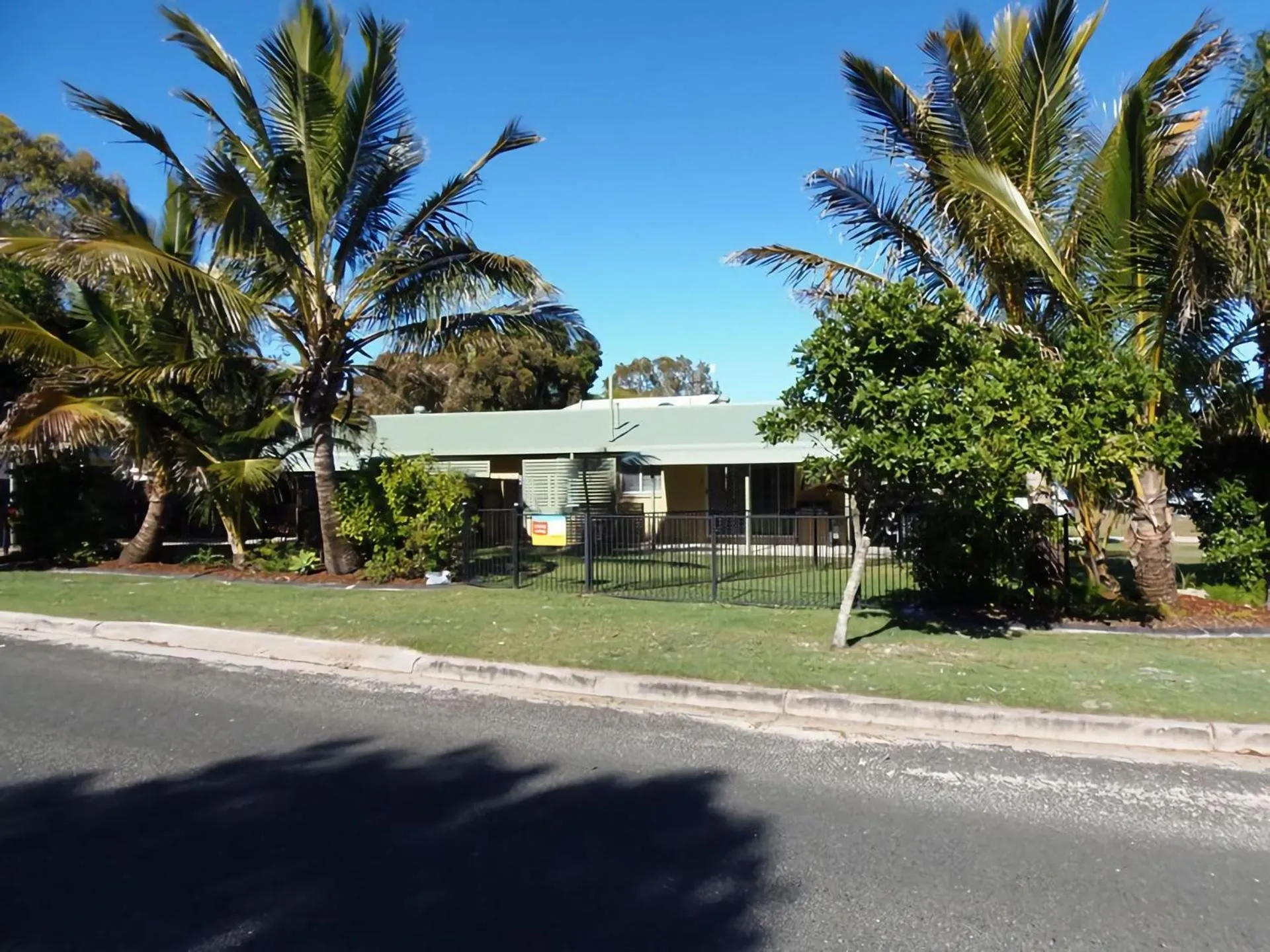 Palmgrove 2 Rainbow Beach