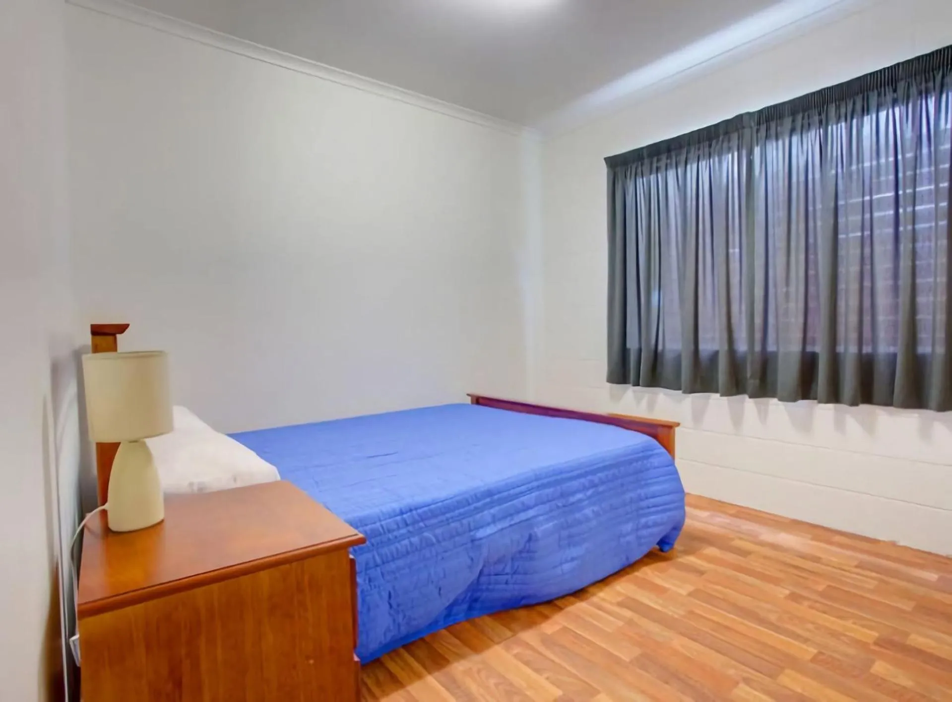 Bed in 29 Cypress Avenue Rainbow Beach