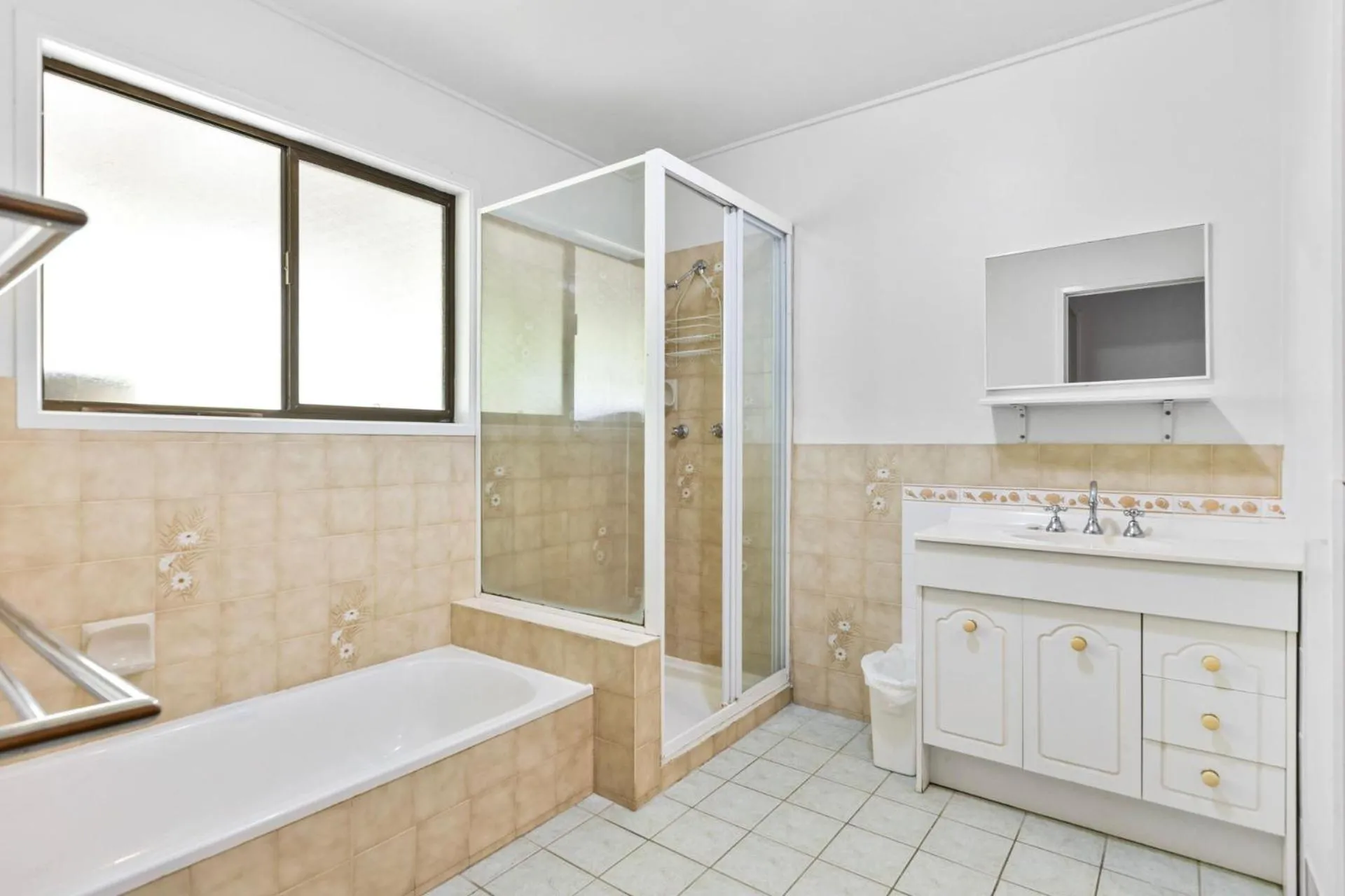 33 Cooloola Drive Rainbow Beach