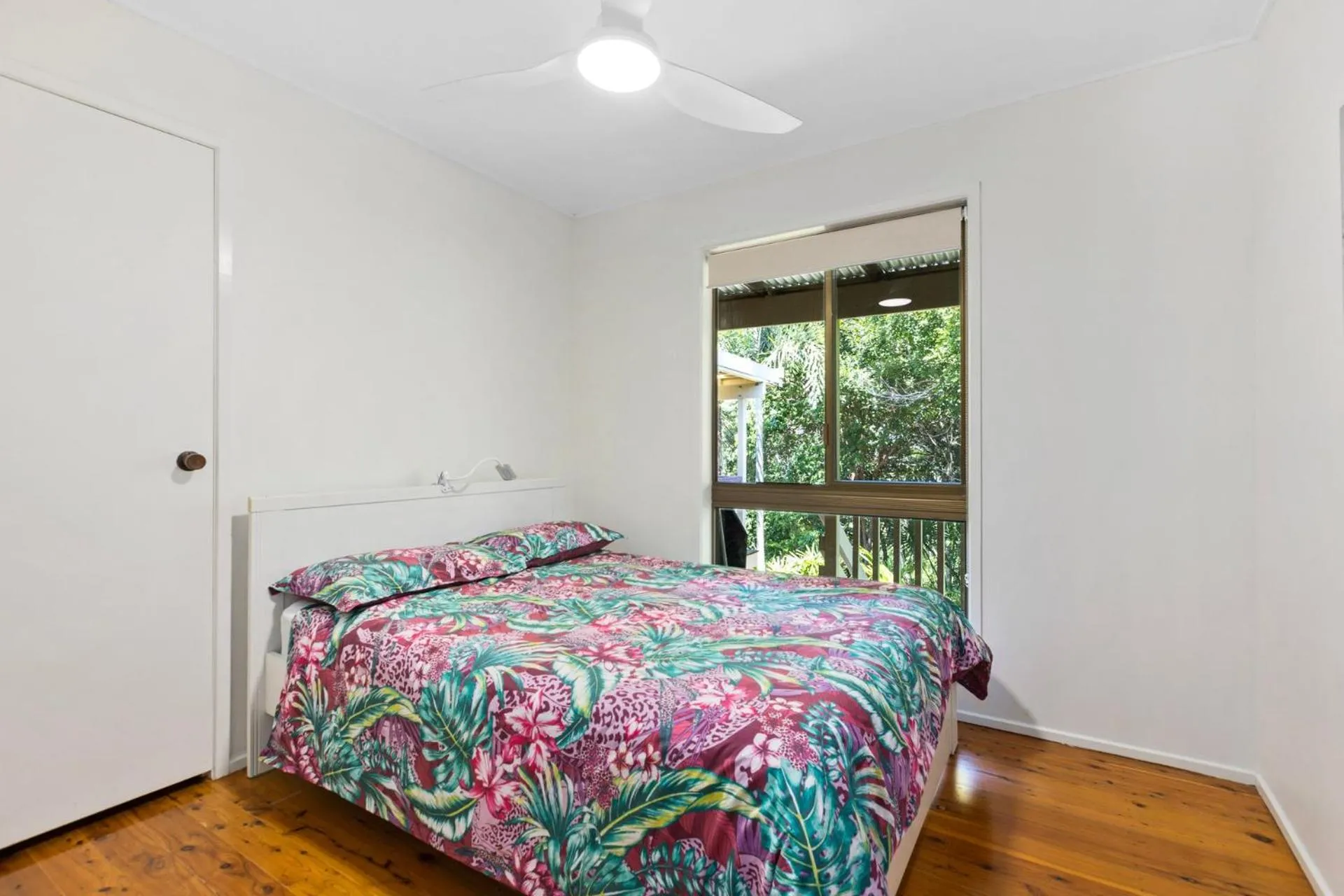 Bed in 33 Cooloola Drive Rainbow Beach