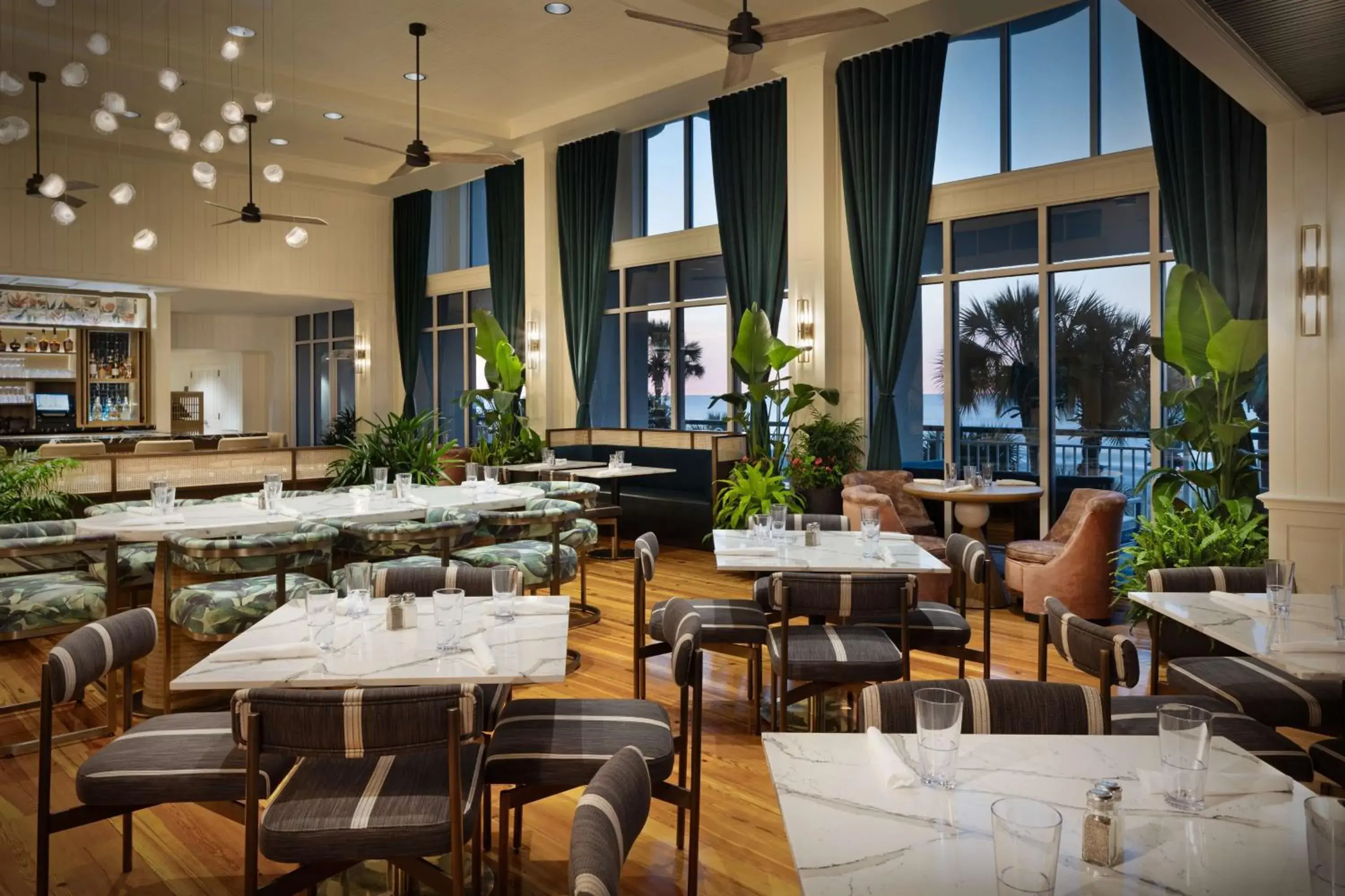 Restaurant/places to eat in Hampton Inn & Suites Myrtle Beach Oceanfront Restaurant/places to eat in Hampton Inn & Suites Myrtle Beach Oceanfront