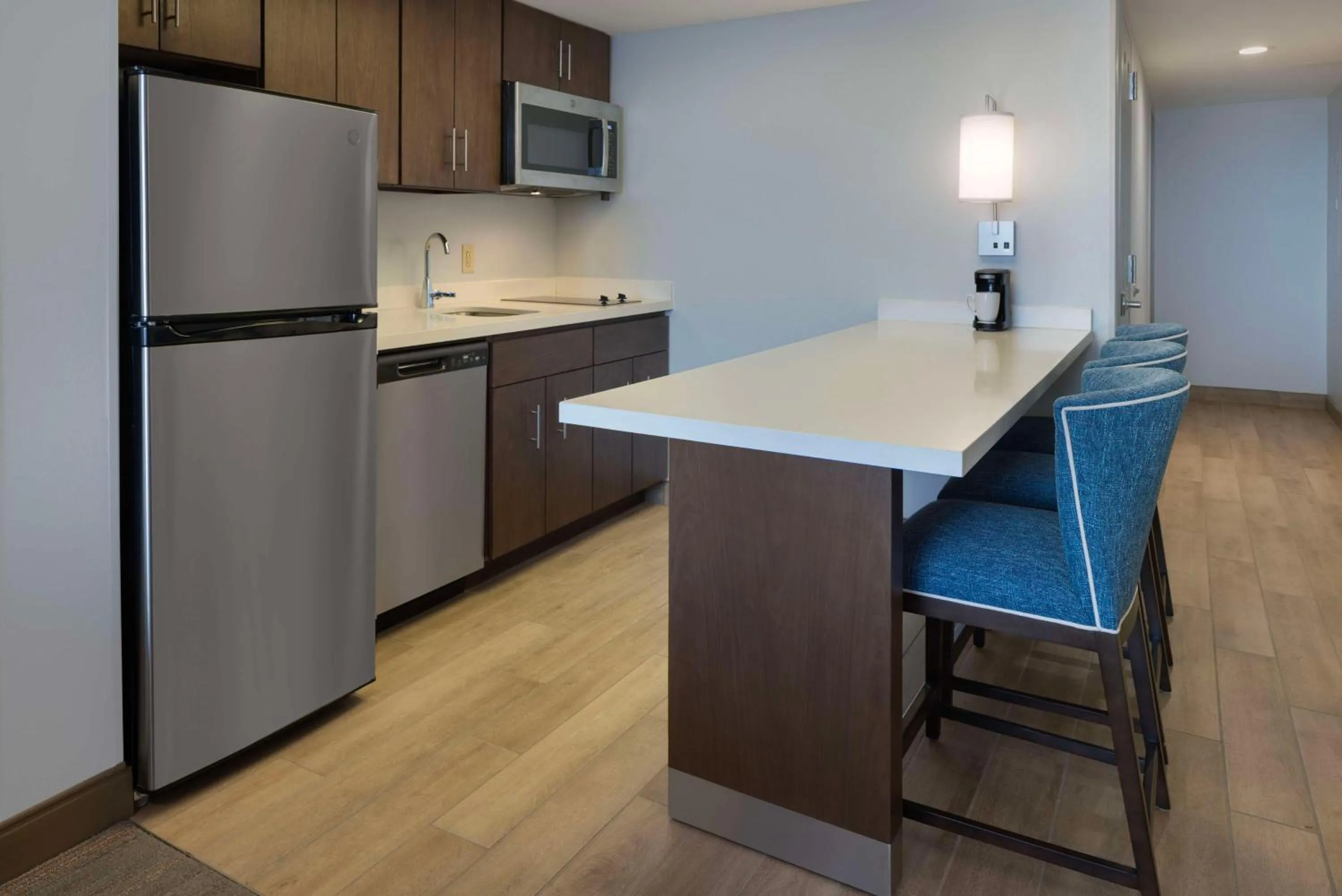 Kitchen or kitchenette in Hampton Inn & Suites Myrtle Beach Oceanfront