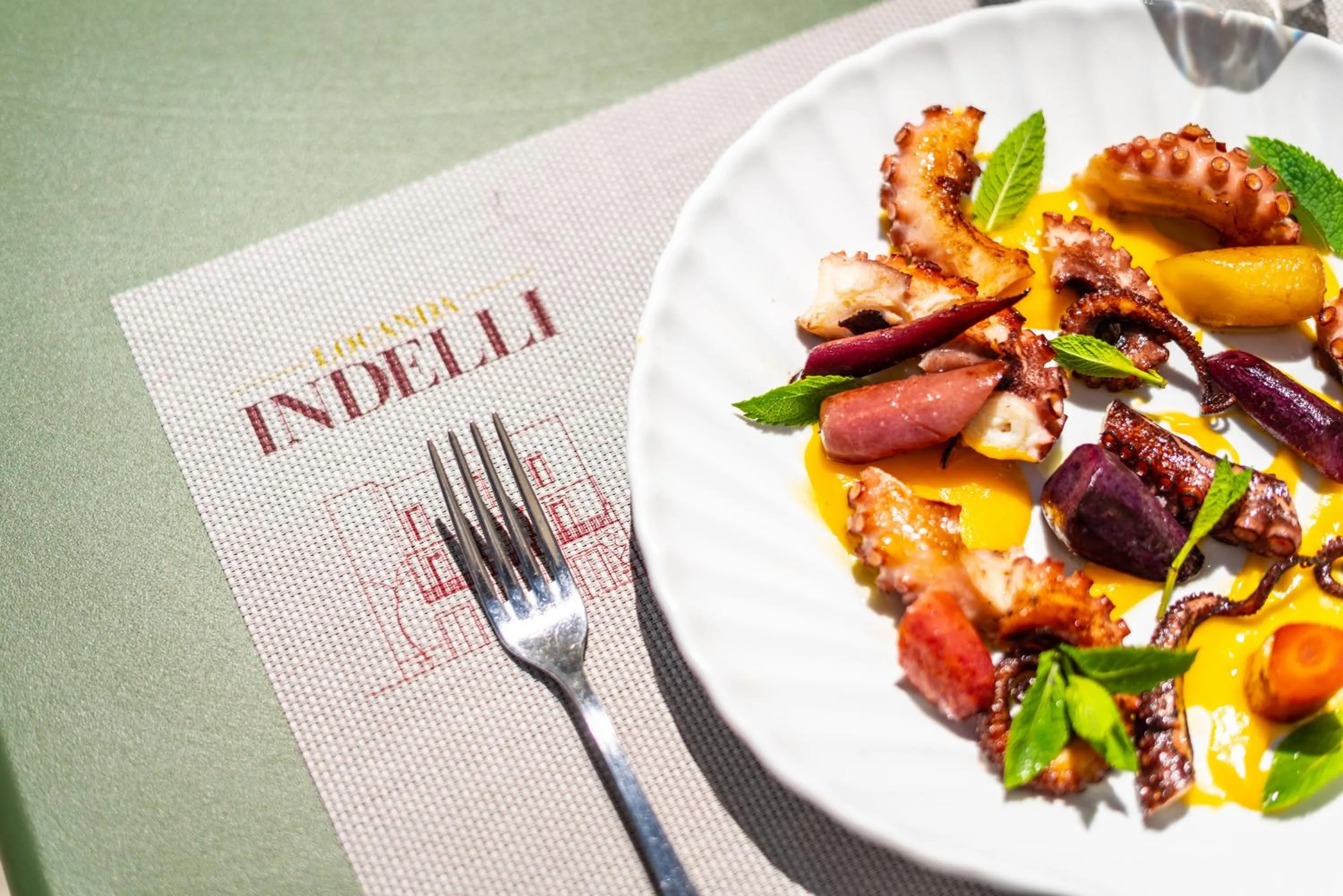 Food and drinks in Palazzo Indelli