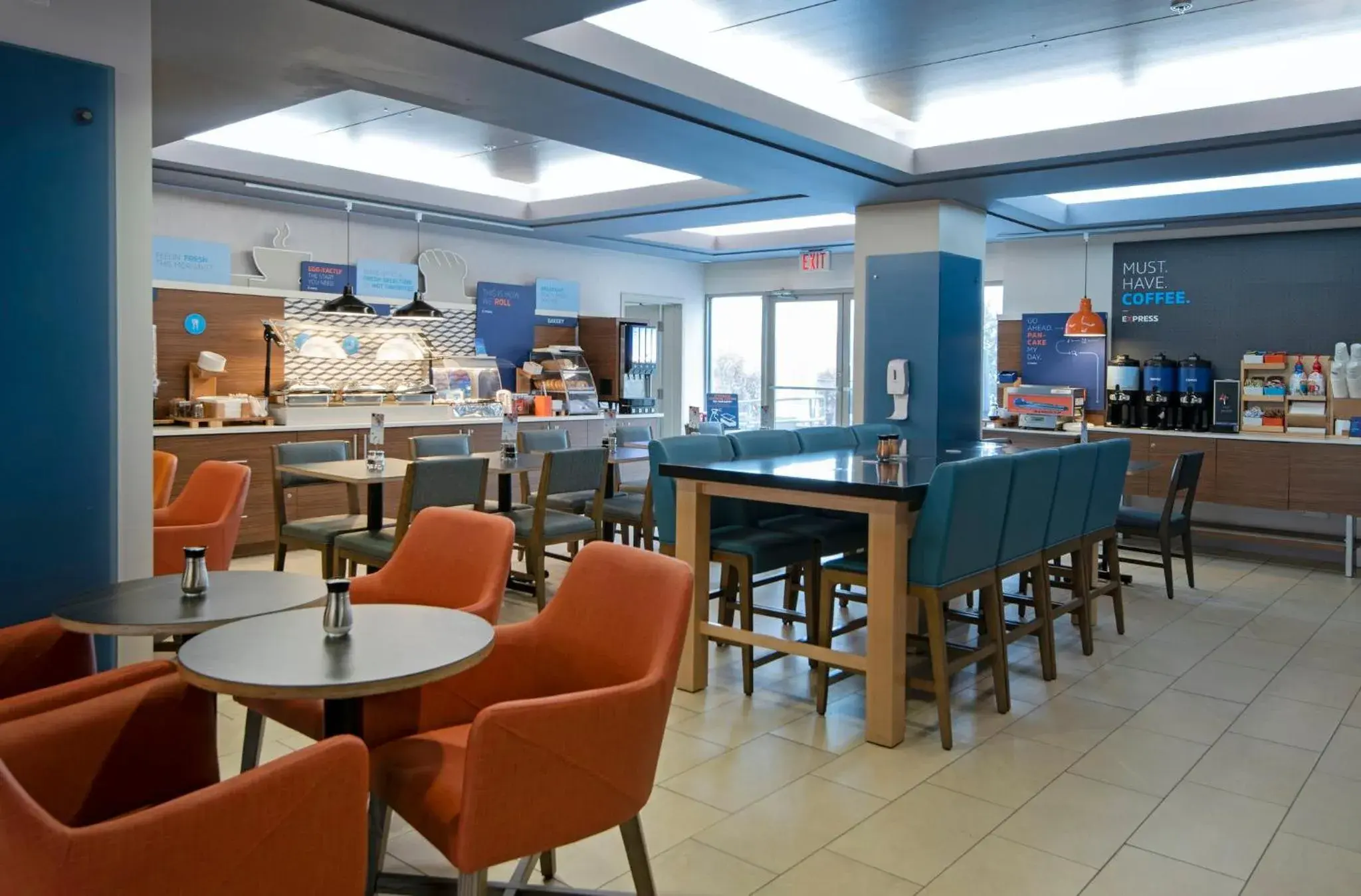 Breakfast in Holiday Inn Express Kamloops by IHG Breakfast in Holiday Inn Express Kamloops by IHG