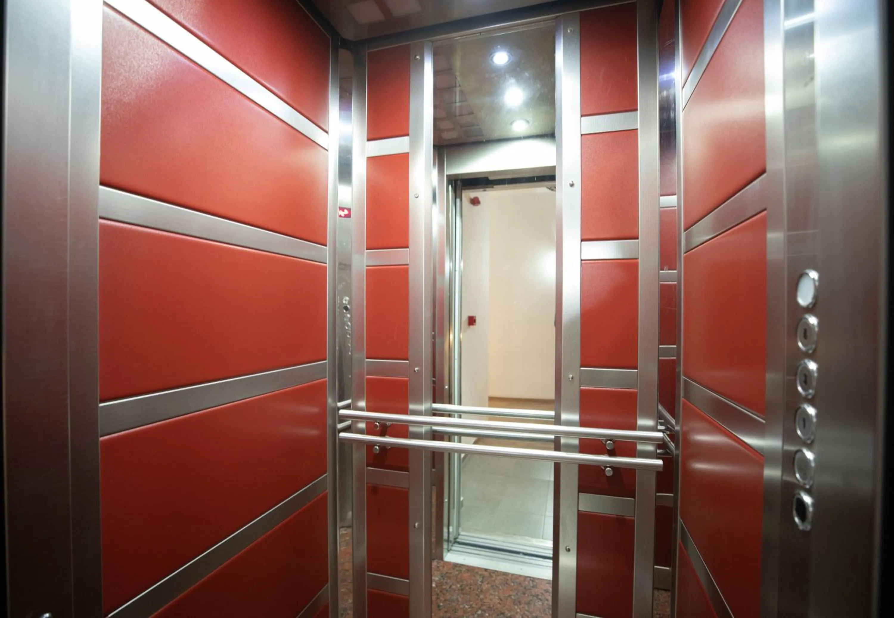 elevator in Hotel Denis