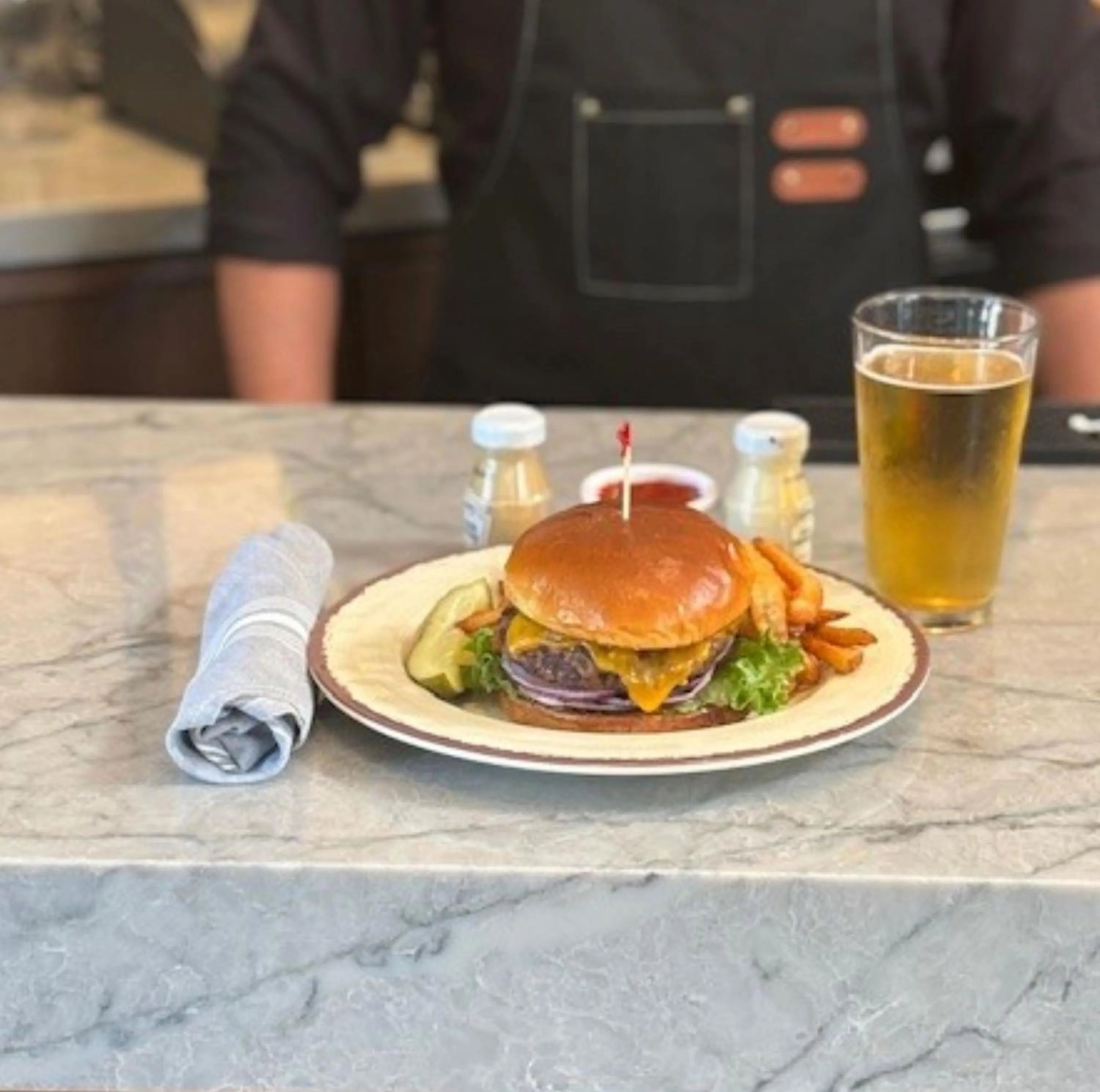 Restaurant/places to eat in Embassy Suites by Hilton Napa Valley