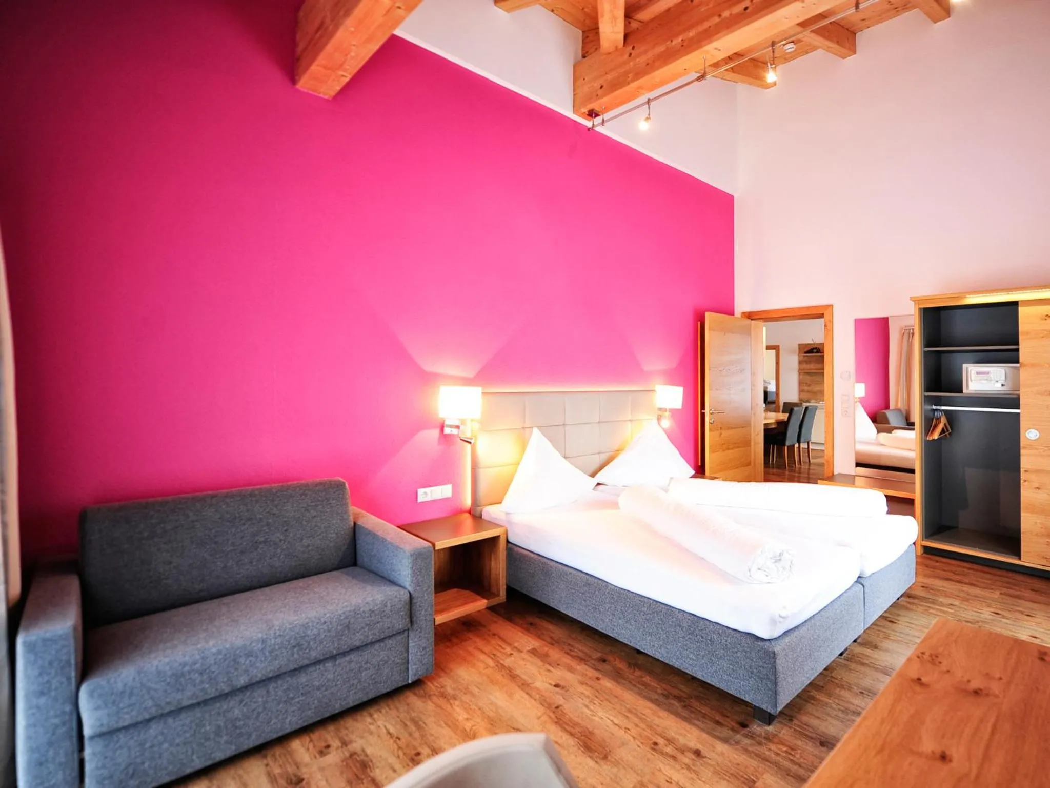 Photo of the whole room in Hotel Garni Alpenland