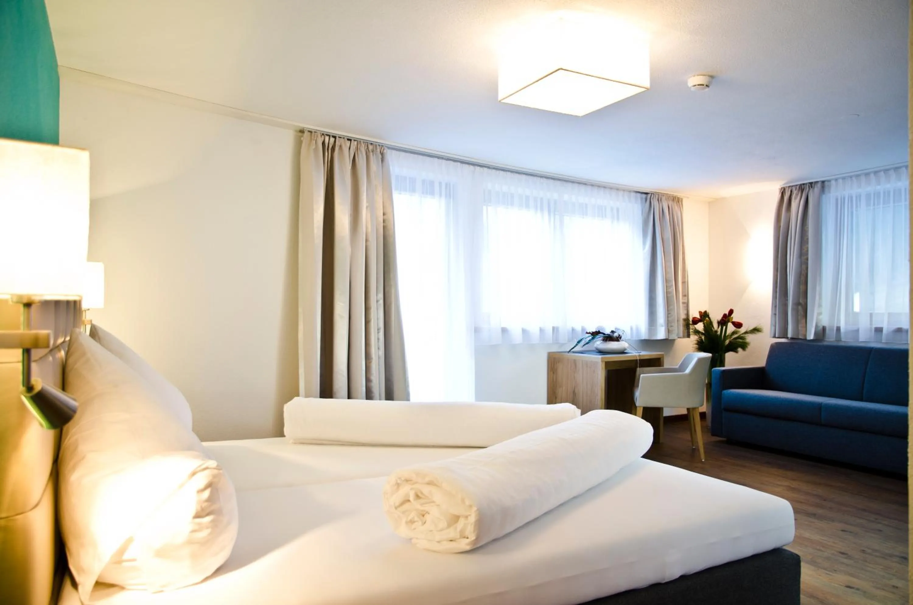 Bed in Hotel Garni Alpenland