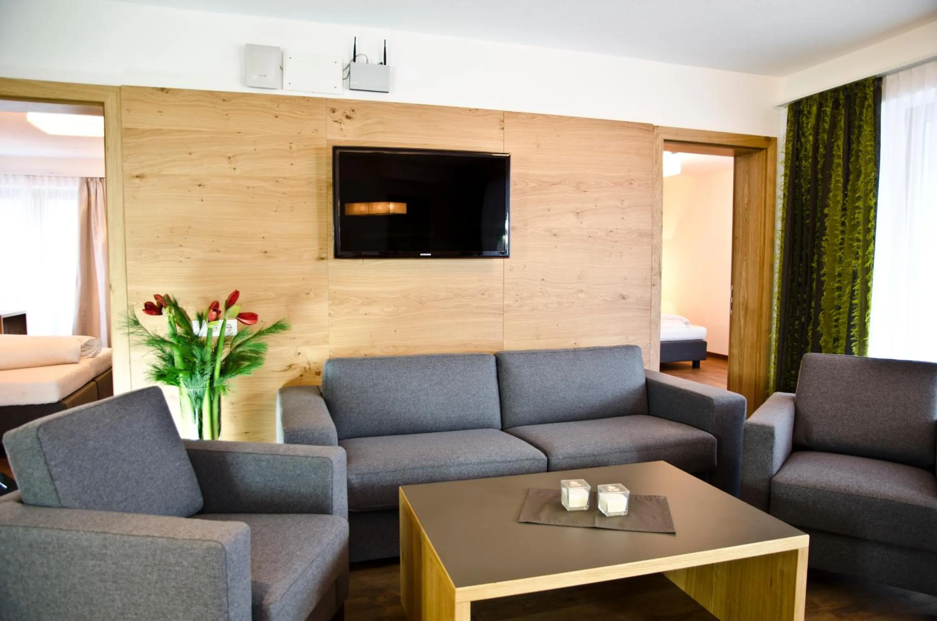 TV and multimedia in Hotel Garni Alpenland