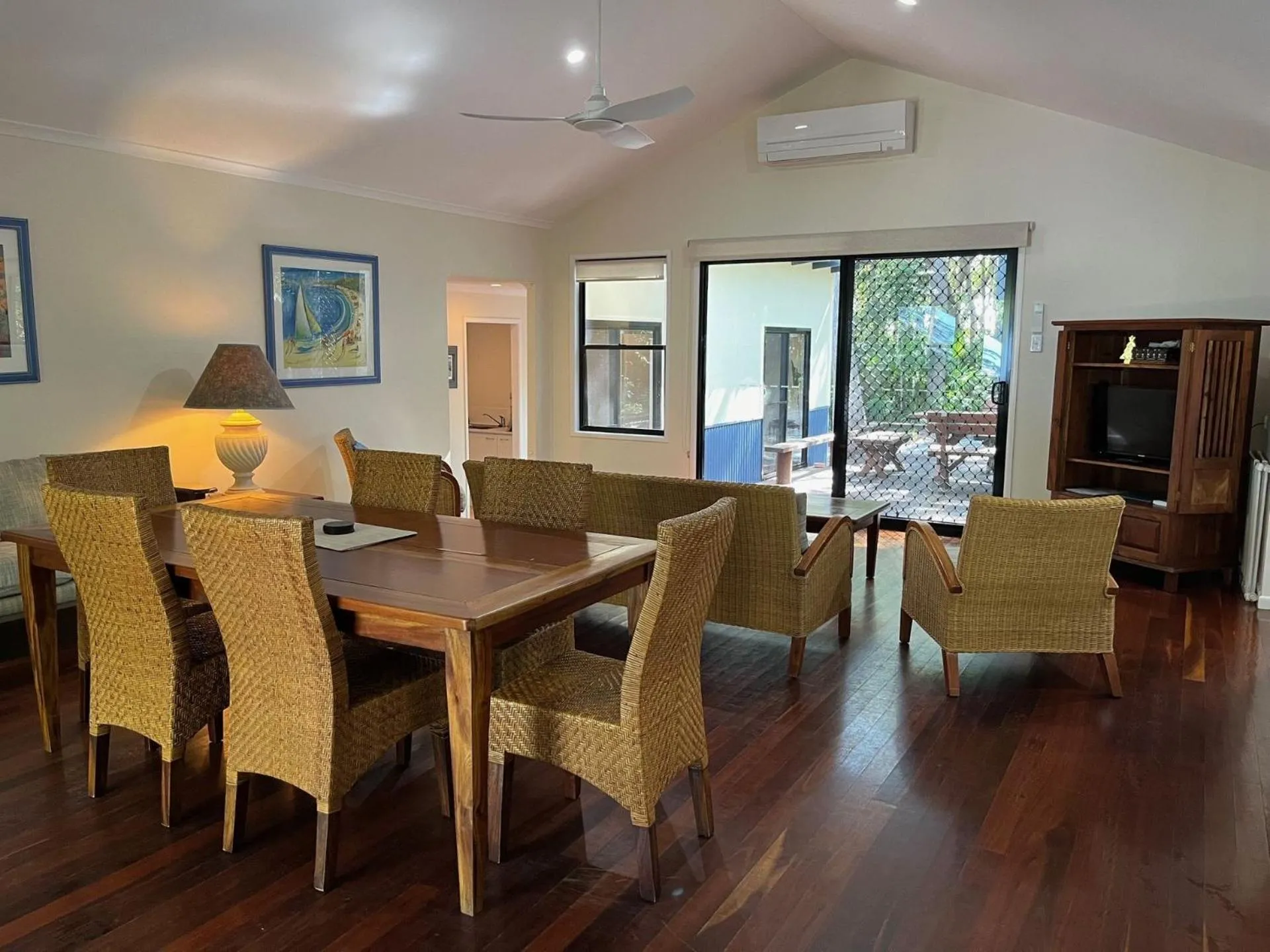 8 Orania Court Rainbow Shores
