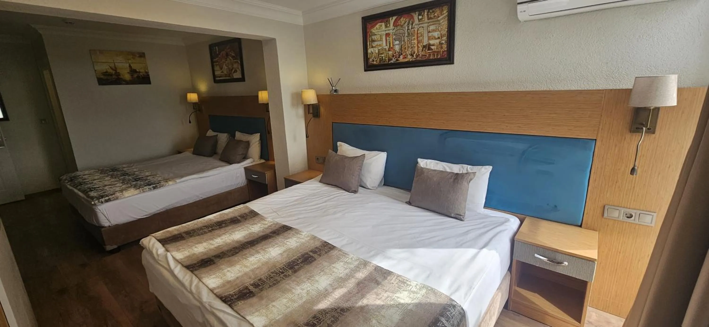 Bed in Seatanbul Hotel