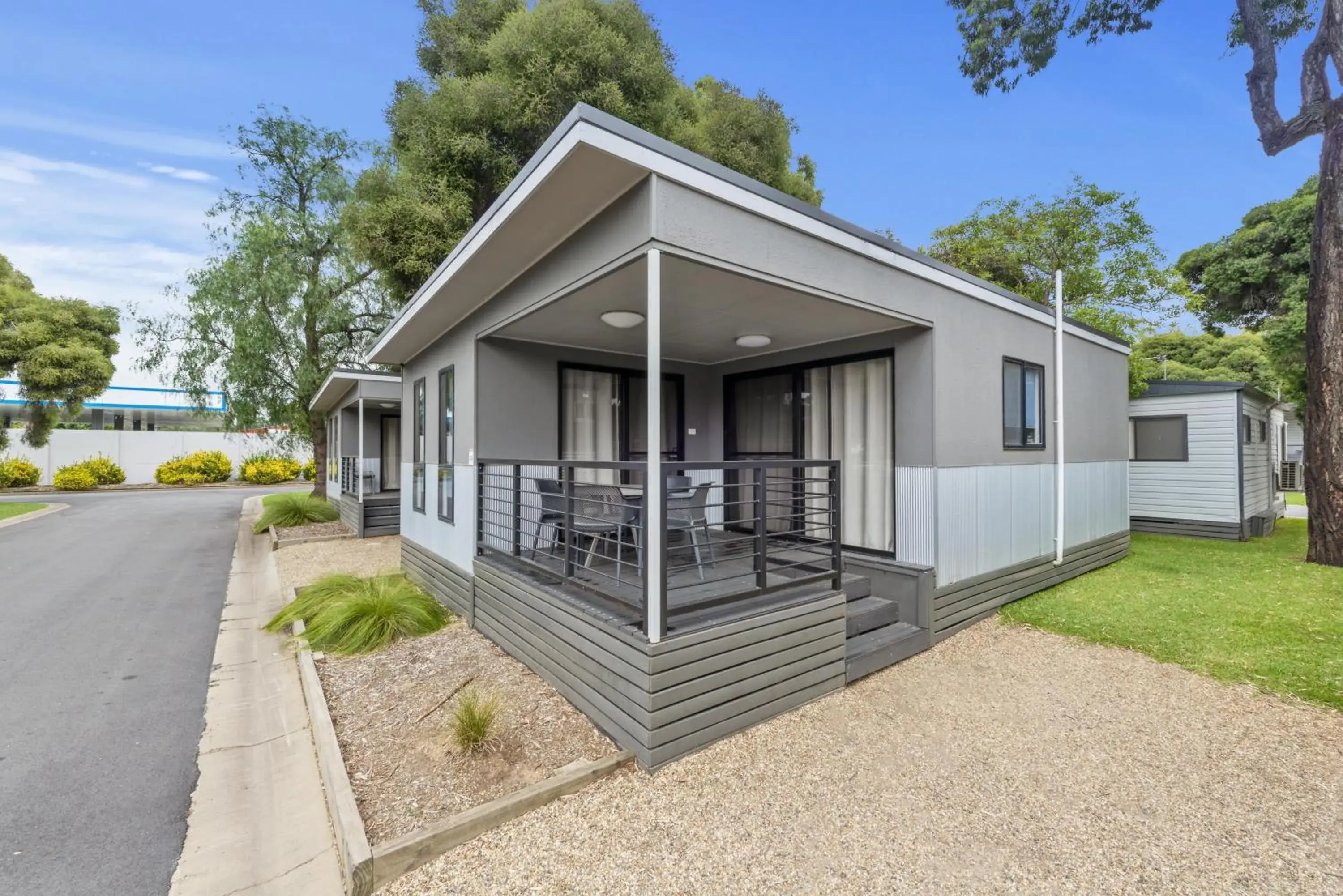 Two Bedroom Deluxe Cabin in BIG4 Ingenia Holidays Wagga Wagga Two Bedroom Deluxe Cabin in BIG4 Ingenia Holidays Wagga Wagga