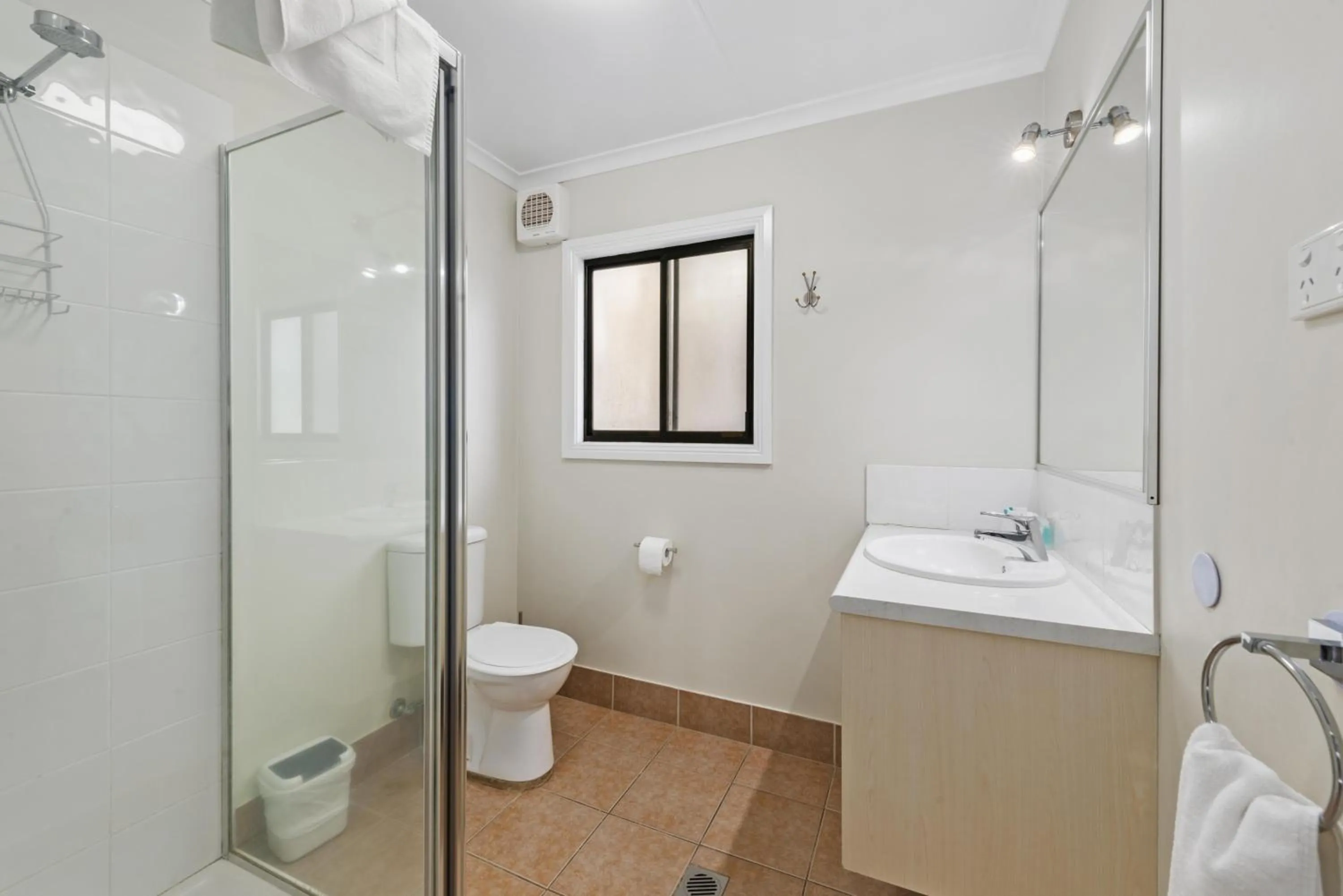 Bathroom in BIG4 Ingenia Holidays Wagga Wagga