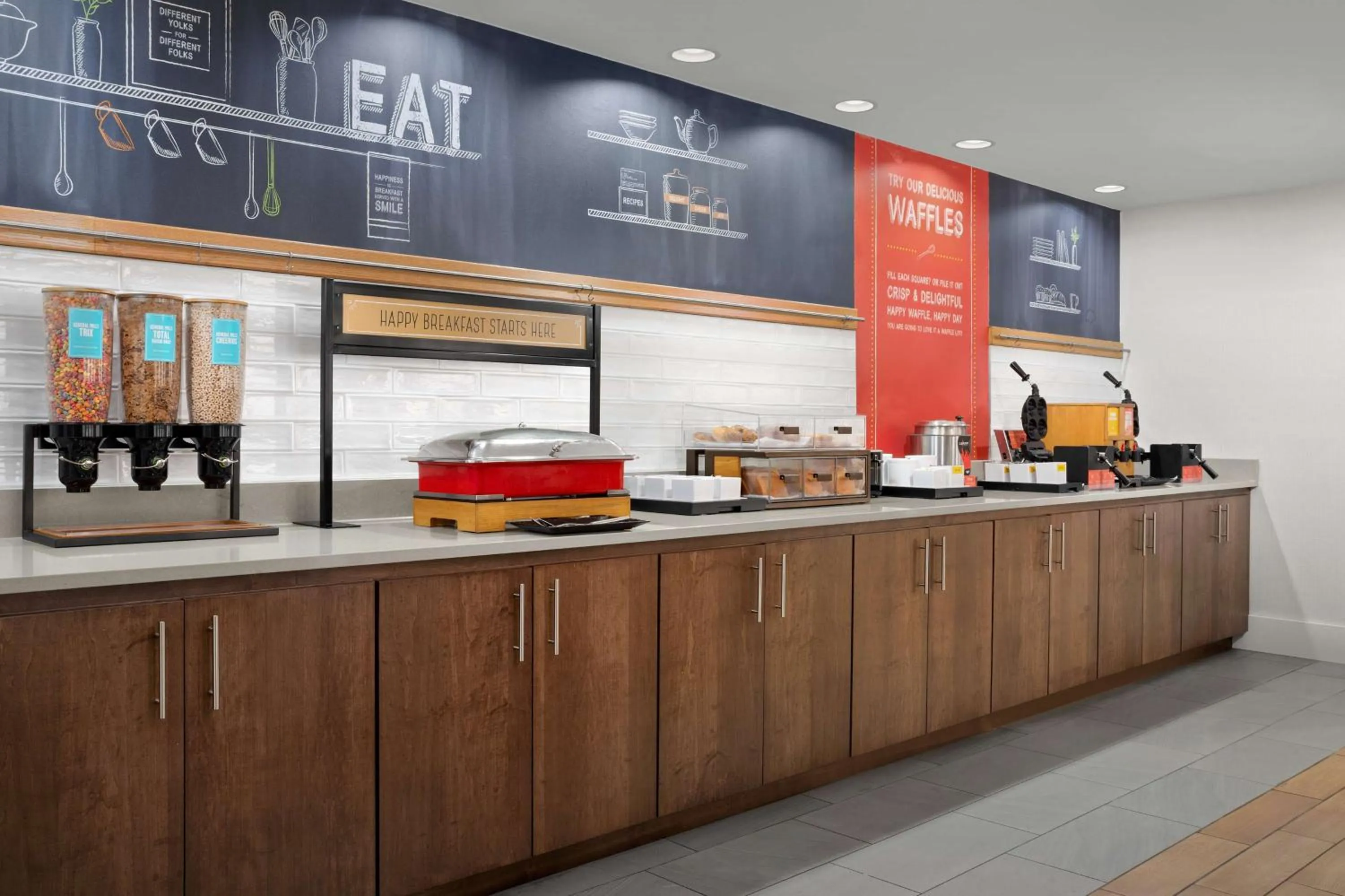 Breakfast in Hampton Inn by Hilton Panama City Beach