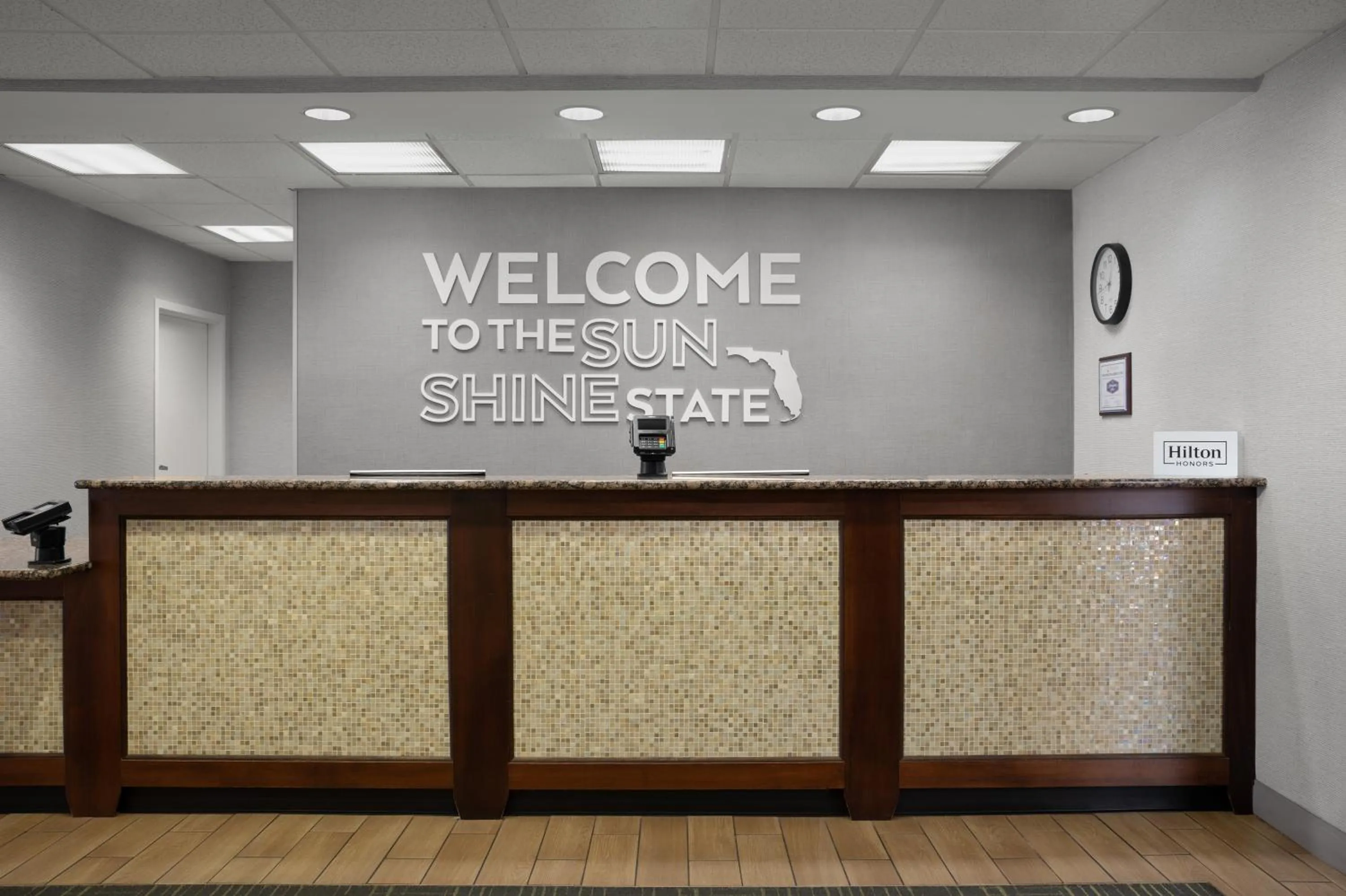 Lobby or reception in Hampton Inn by Hilton Panama City Beach