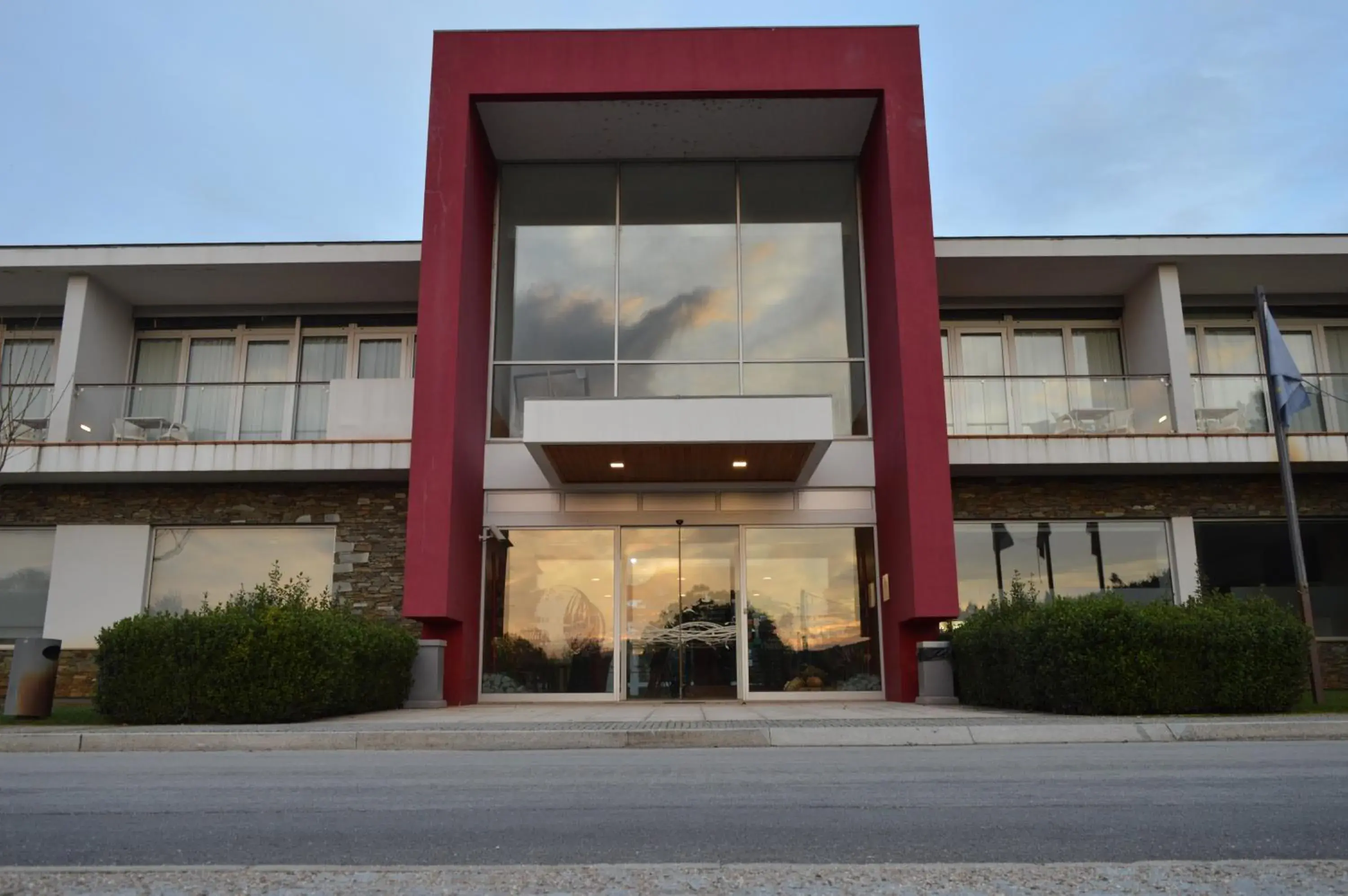 Facade/entrance in Hotel Santa Margarida Facade/entrance in Hotel Santa Margarida
