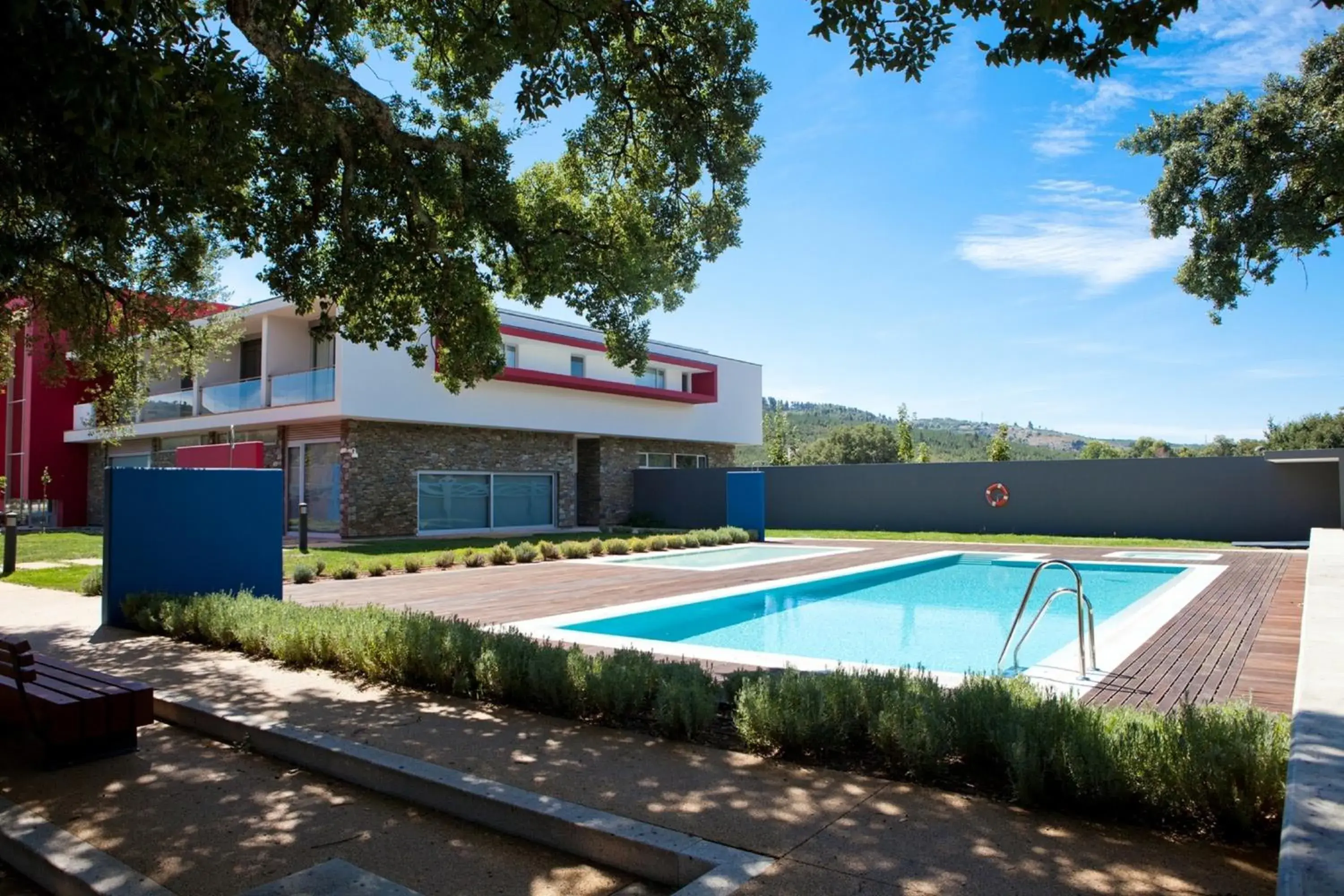 Swimming pool in Hotel Santa Margarida Swimming pool in Hotel Santa Margarida