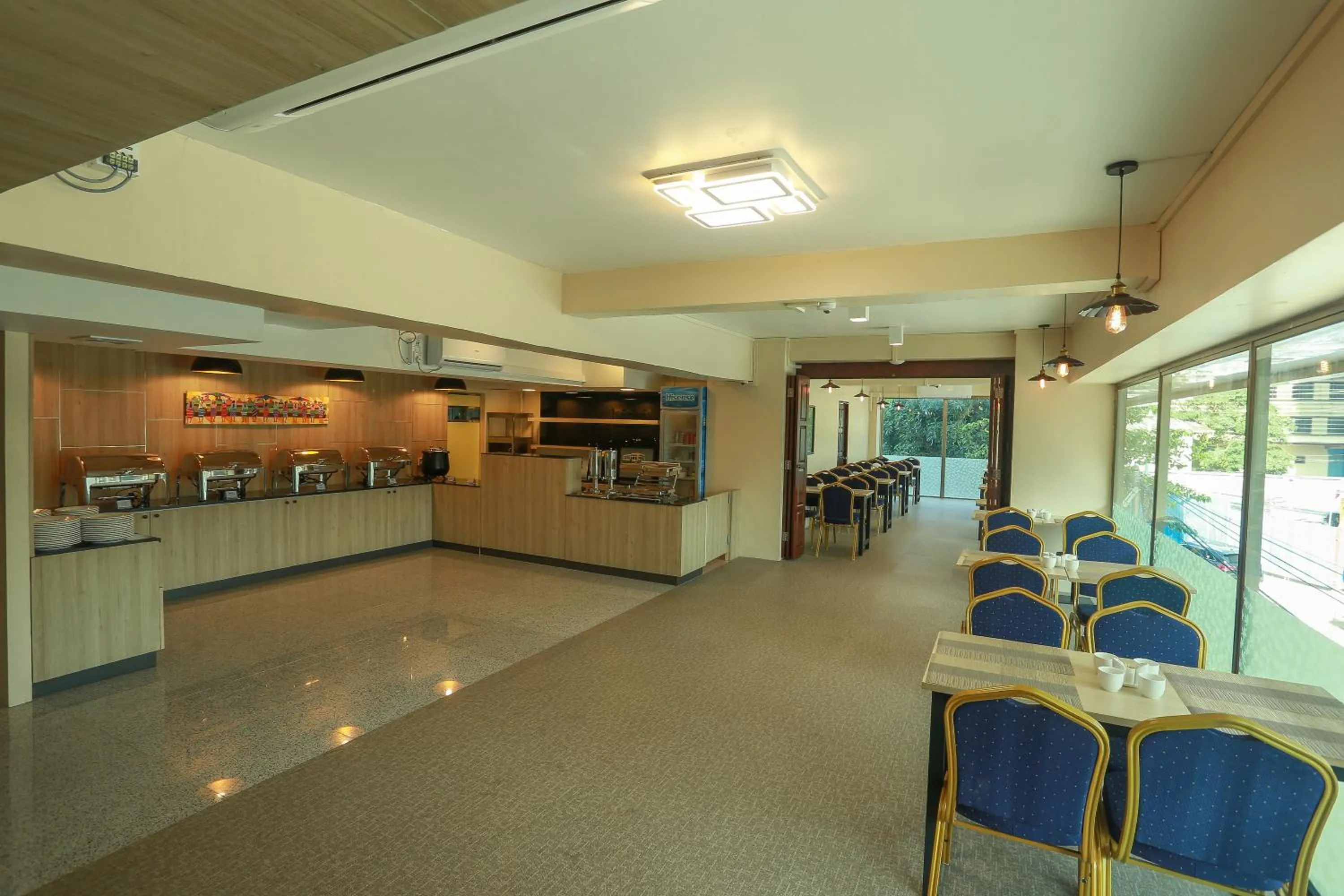 Breakfast in Hotel Rose Hill