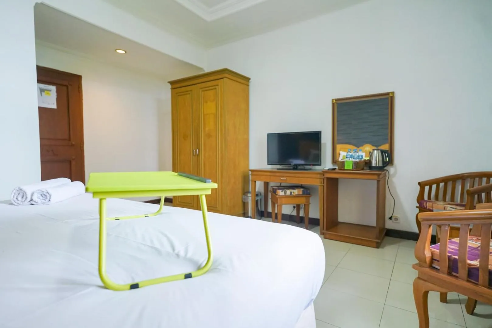 Bedroom, Bed in Urbanview by Millenium Hotel