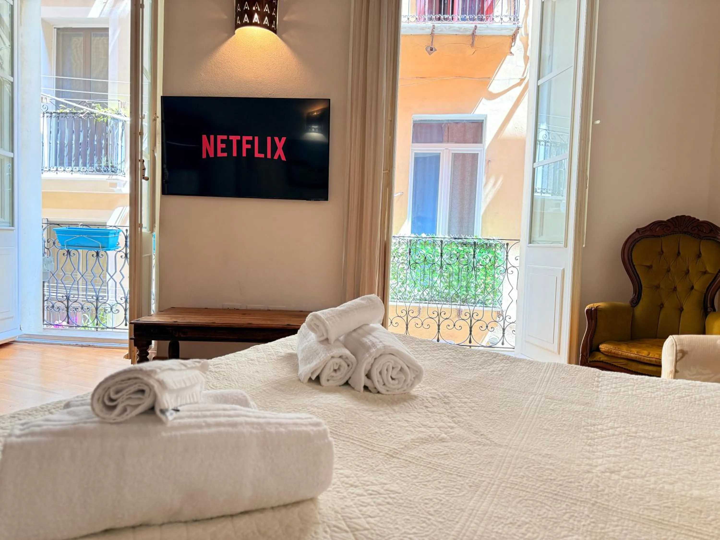 Castelletto Suites