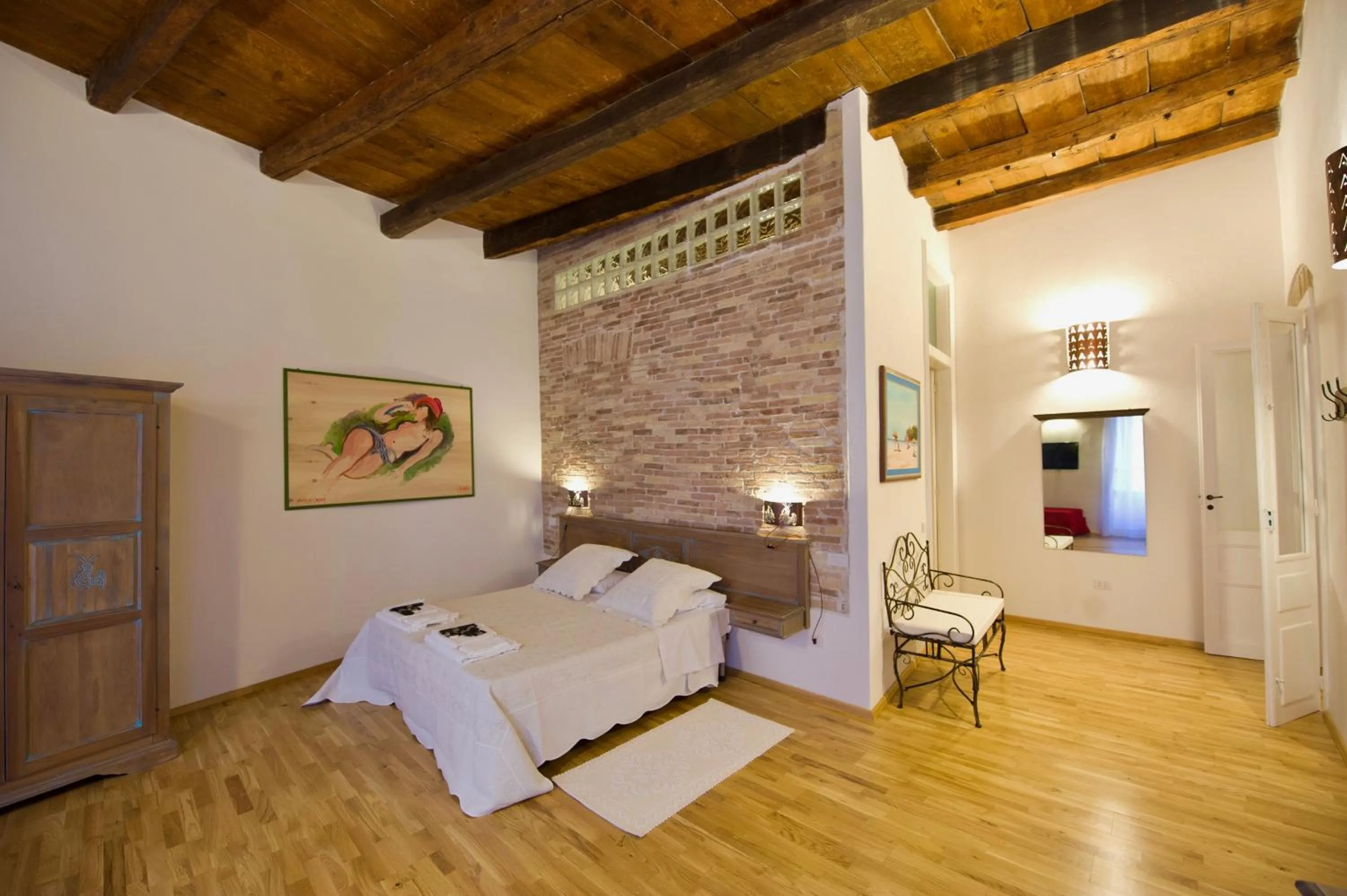 Castelletto Suites