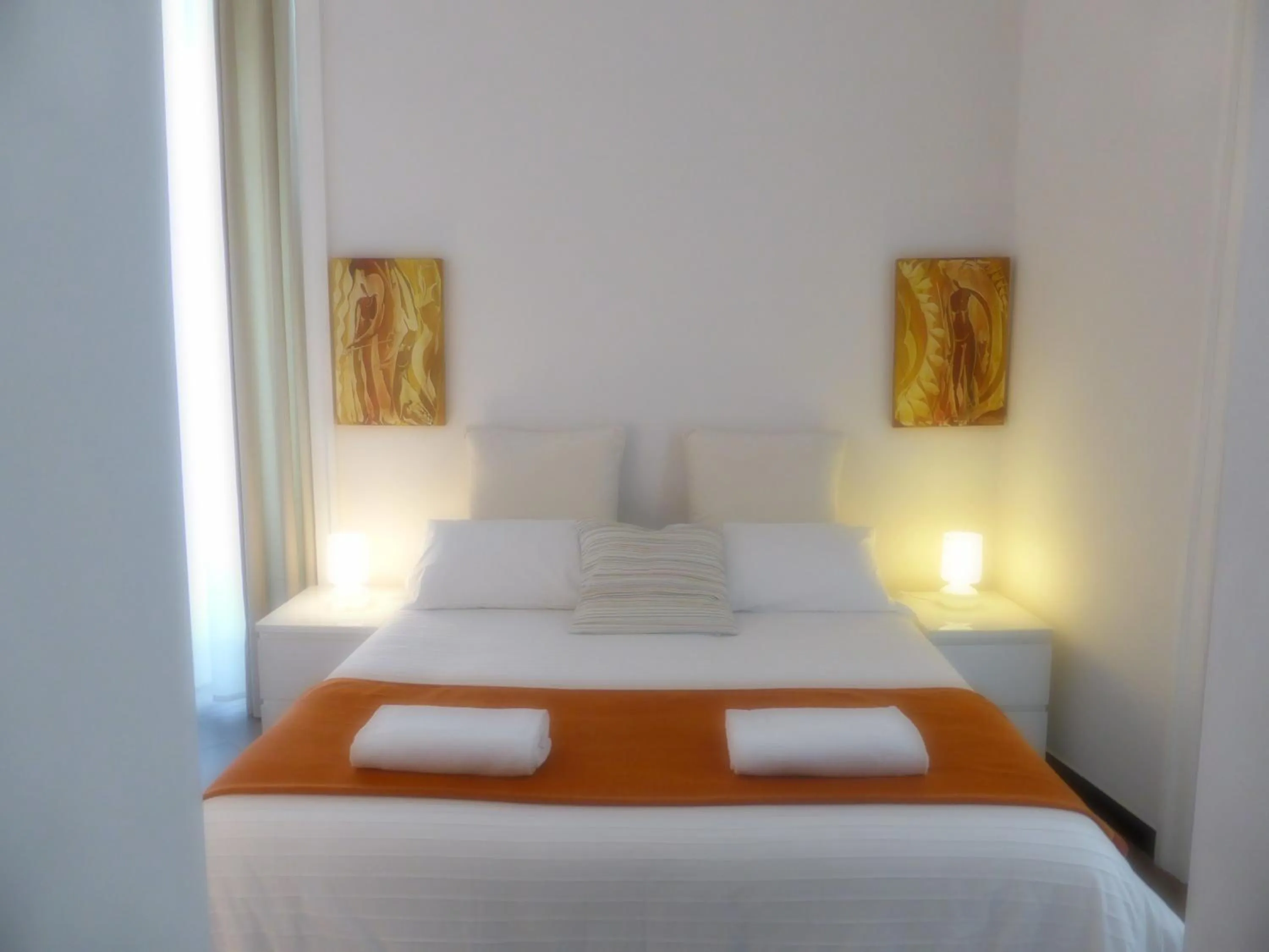 Day, Bed in iBed Napoli B&B