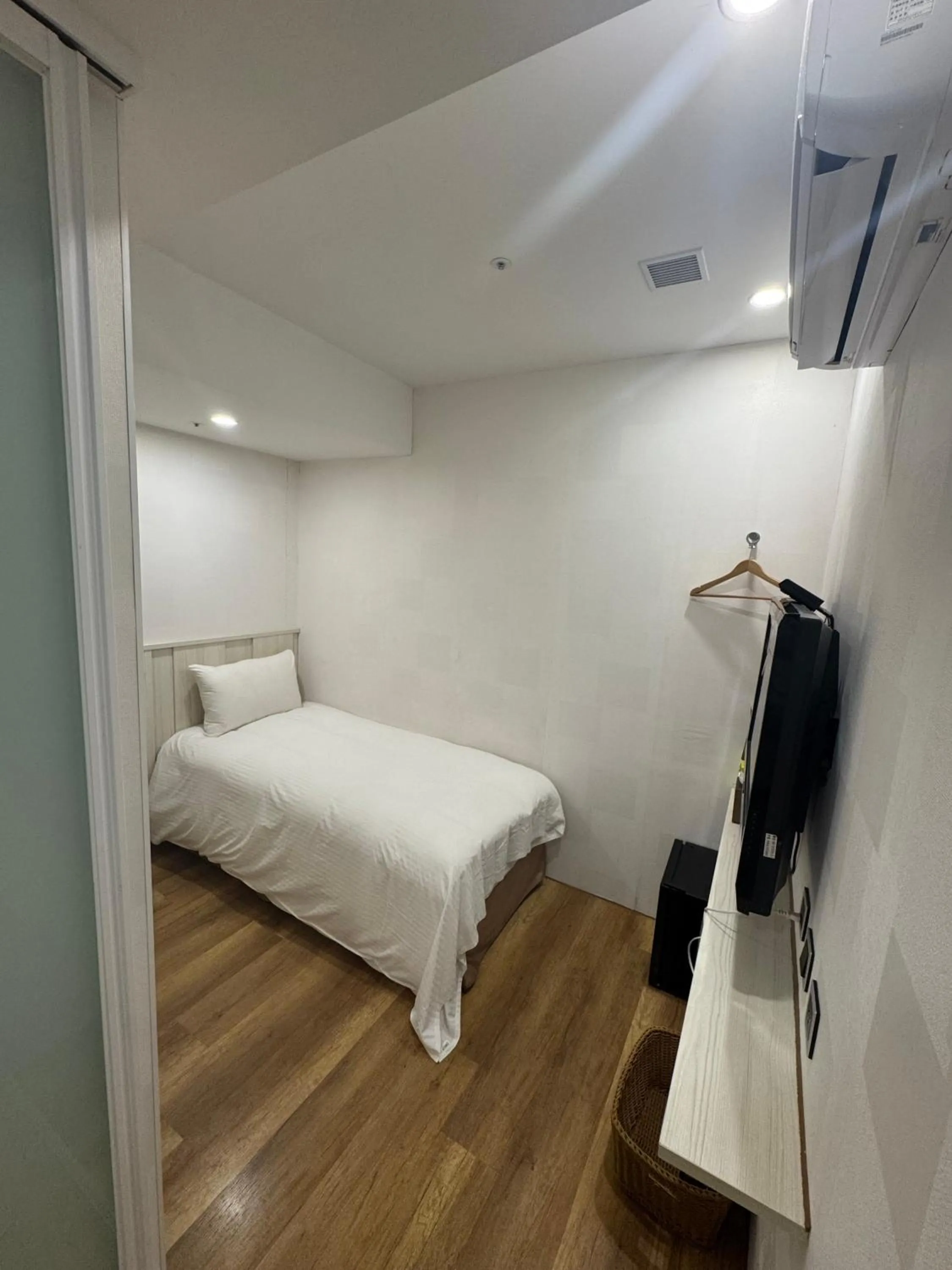 On site, Bed in Apause Inn