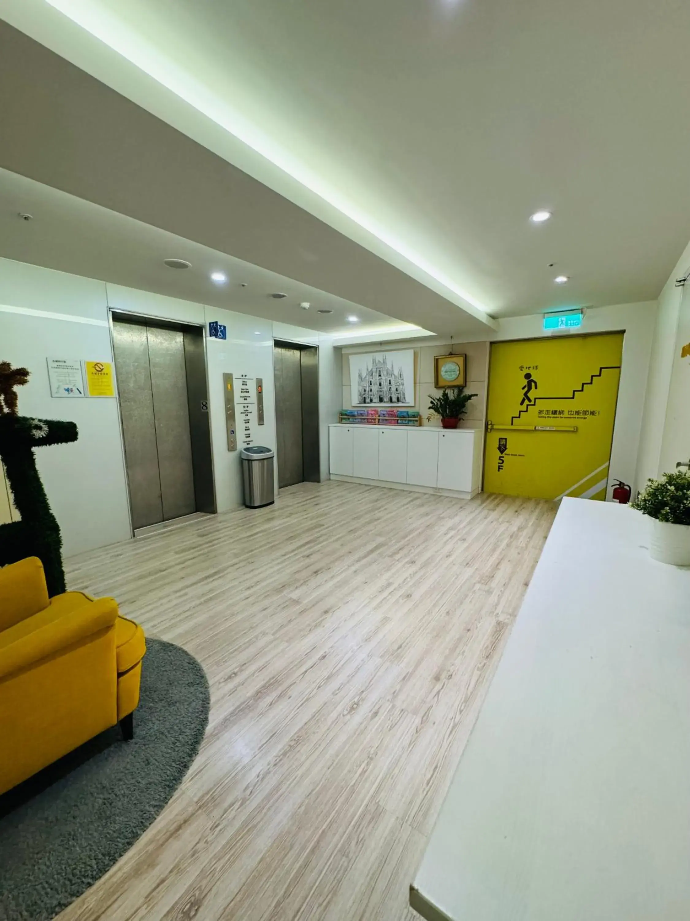 Property building, Bed in Apause Inn Property building, Bed in Apause Inn