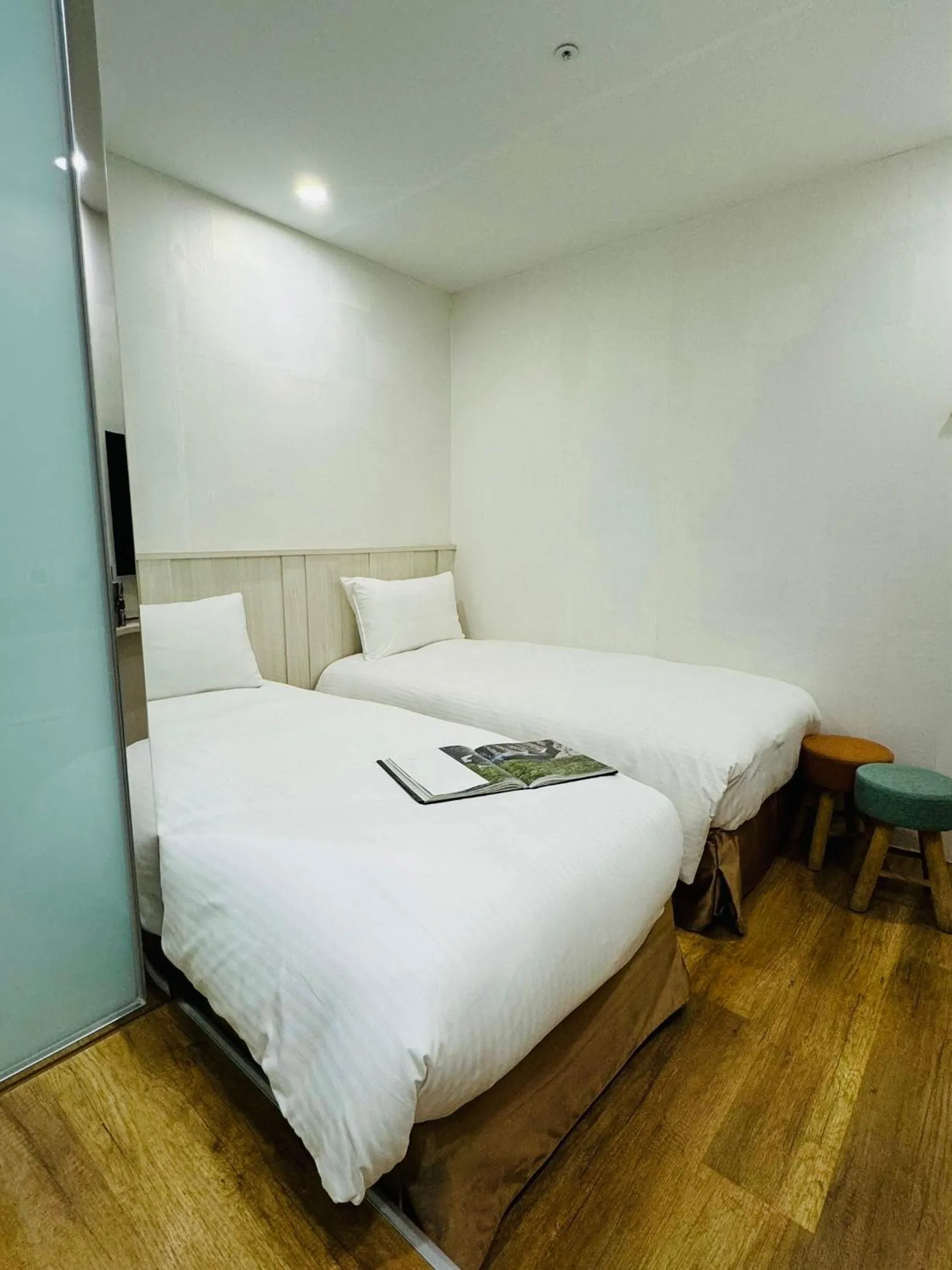 Photo of the whole room, Bed in Apause Inn