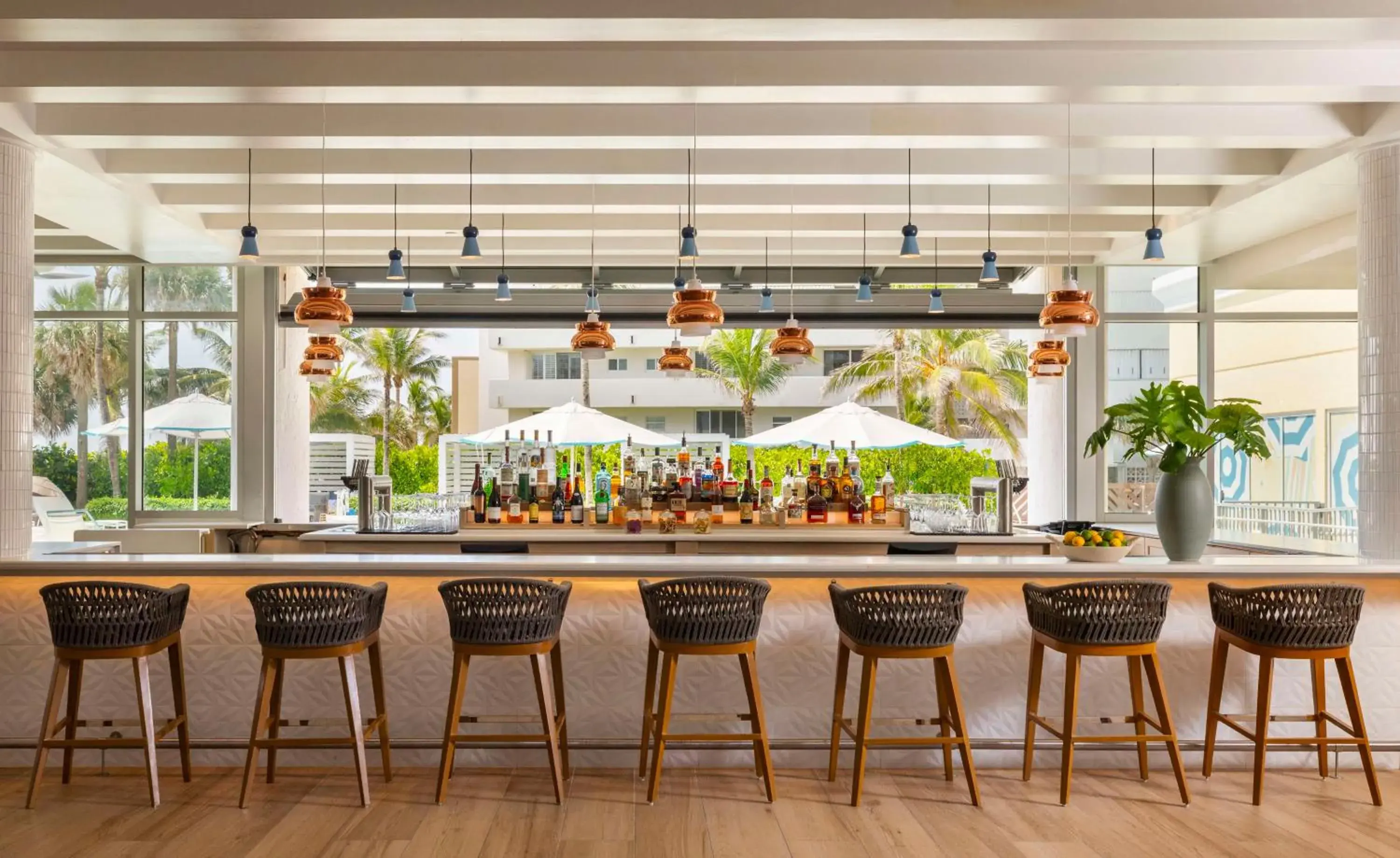 Restaurant/places to eat in The Singer Oceanfront Resort, Curio Collection by Hilton Restaurant/places to eat in The Singer Oceanfront Resort, Curio Collection by Hilton