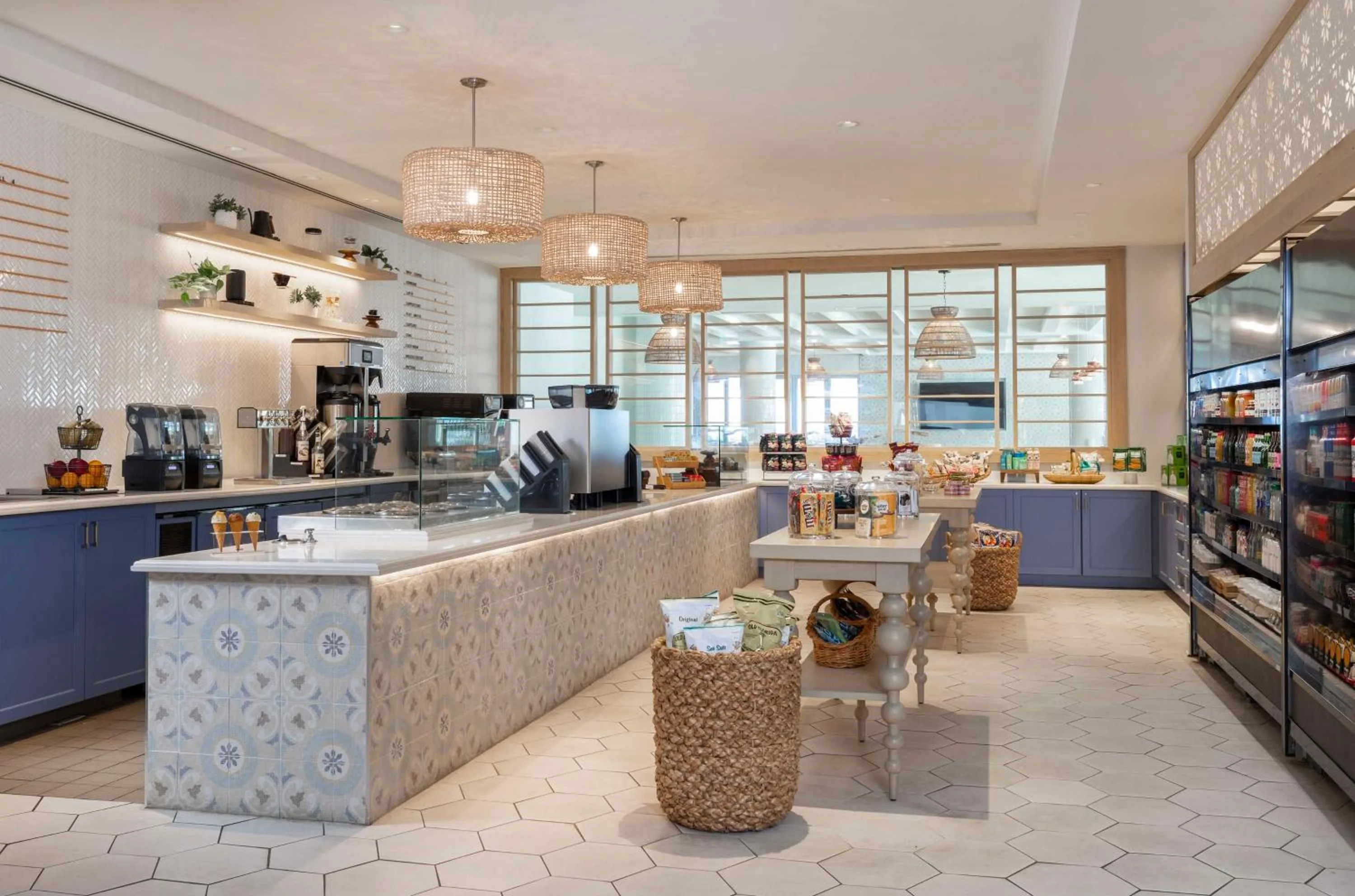 Restaurant/places to eat in The Singer Oceanfront Resort, Curio Collection by Hilton