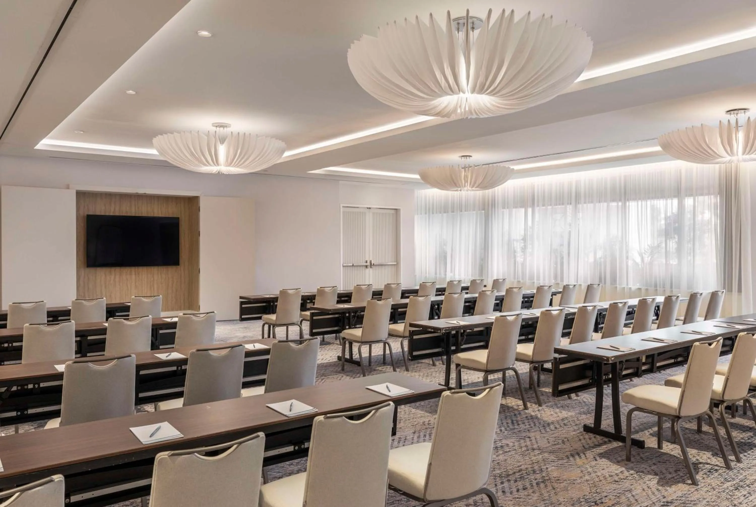 Meeting/conference room in The Singer Oceanfront Resort, Curio Collection by Hilton