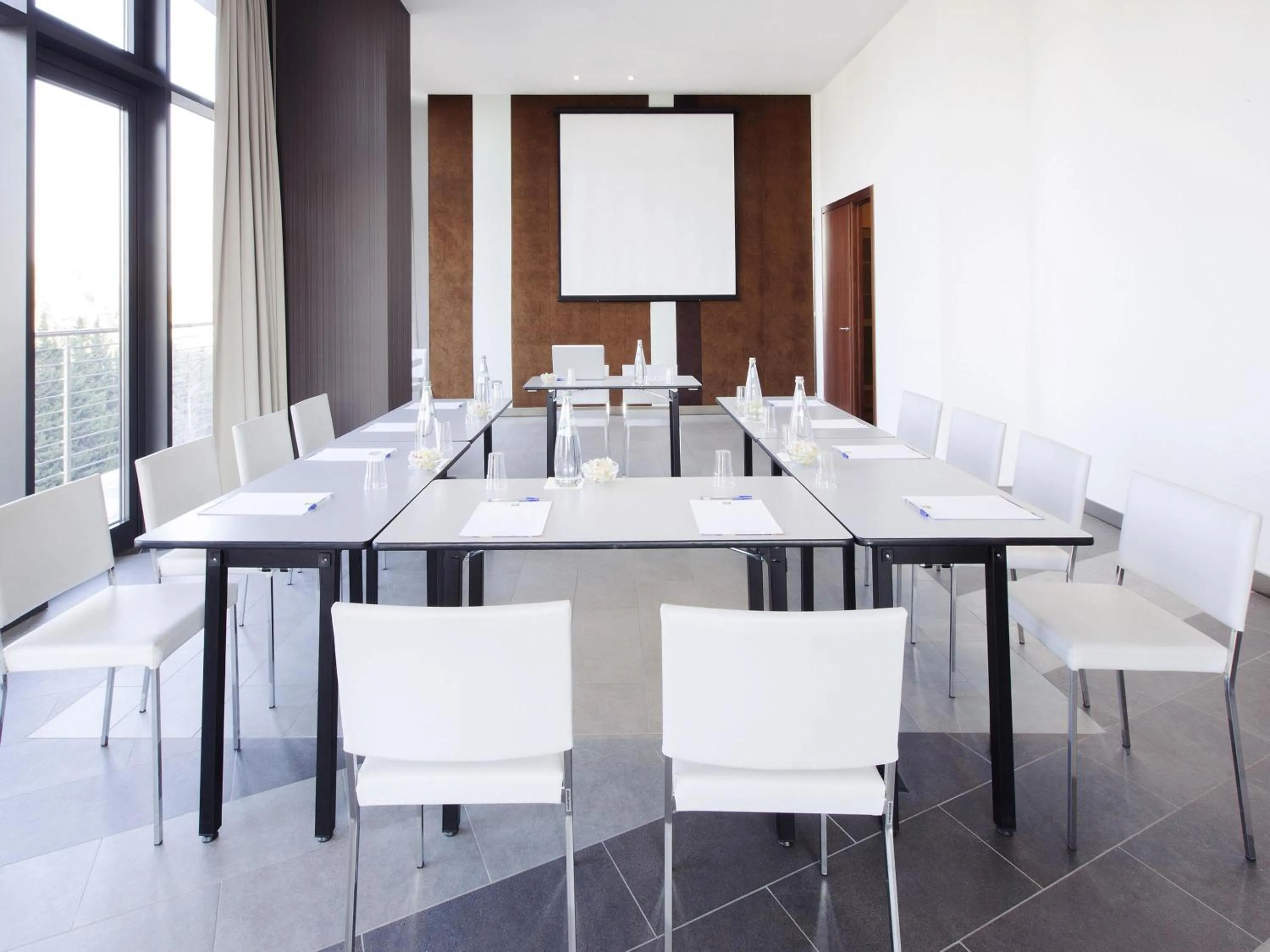 Meeting/conference room in Ibis Styles Roma Eur