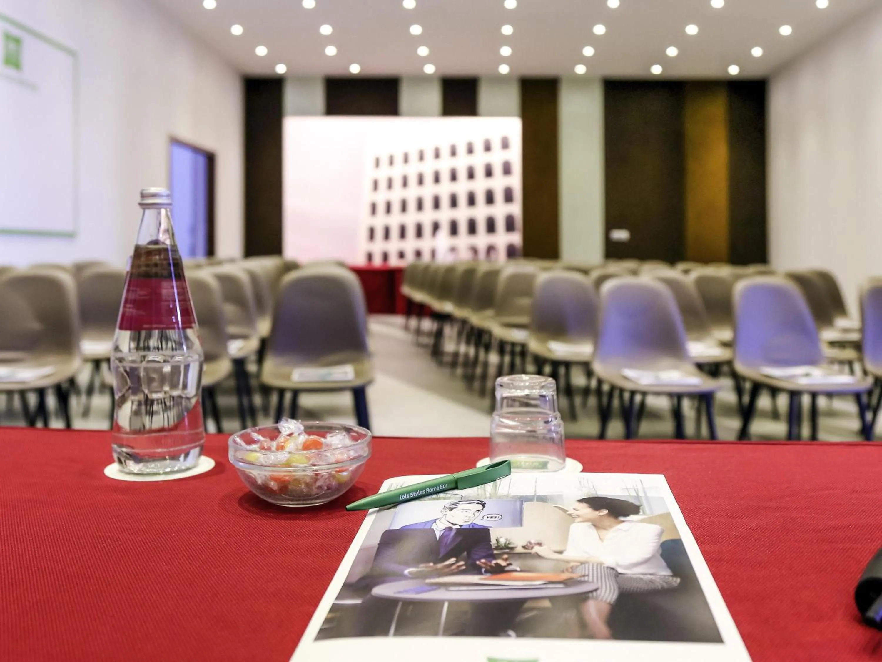 Meeting/conference room in Ibis Styles Roma Eur