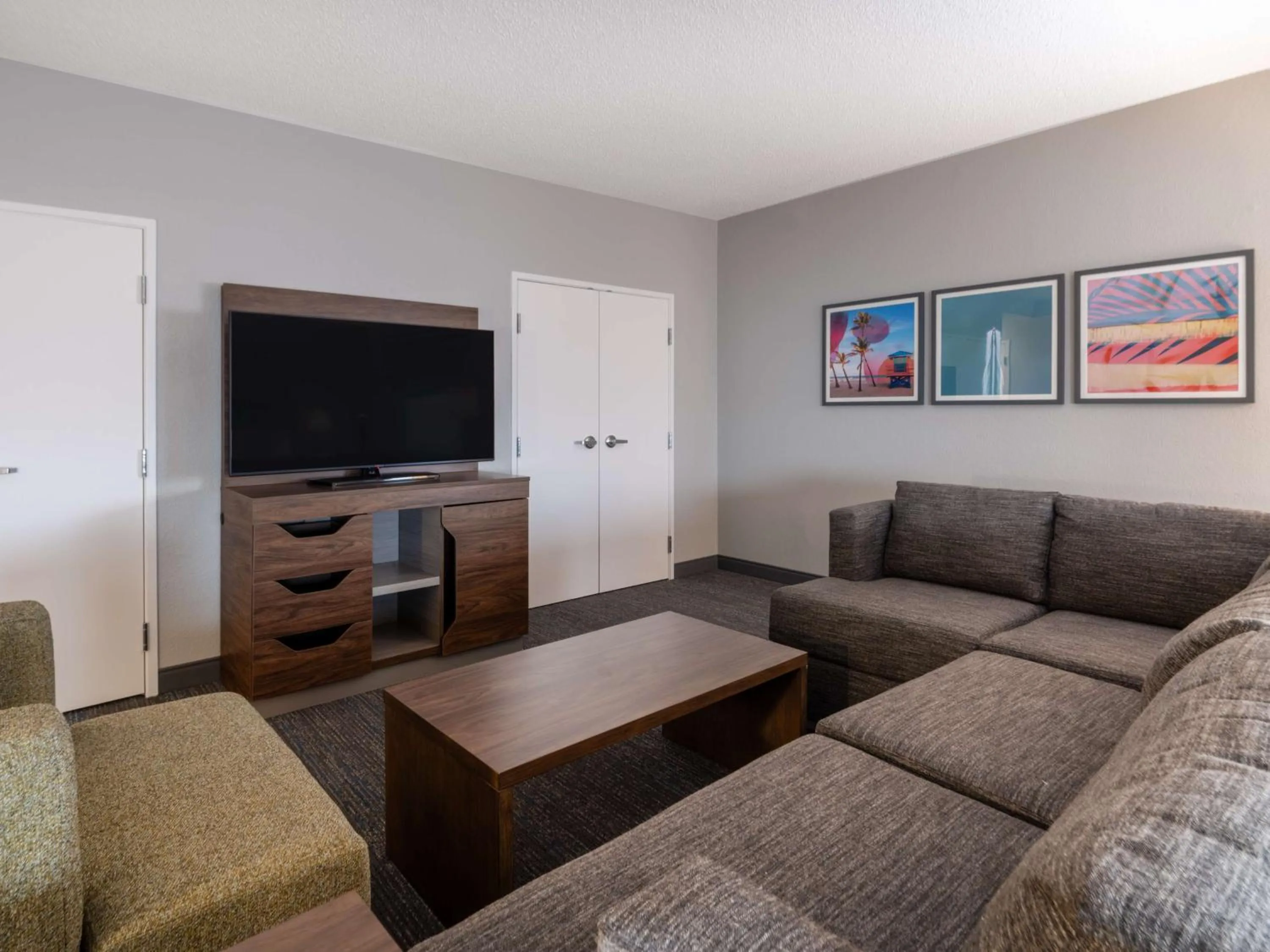 Bedroom in Hampton Inn West Palm Beach-Florida Turnpike