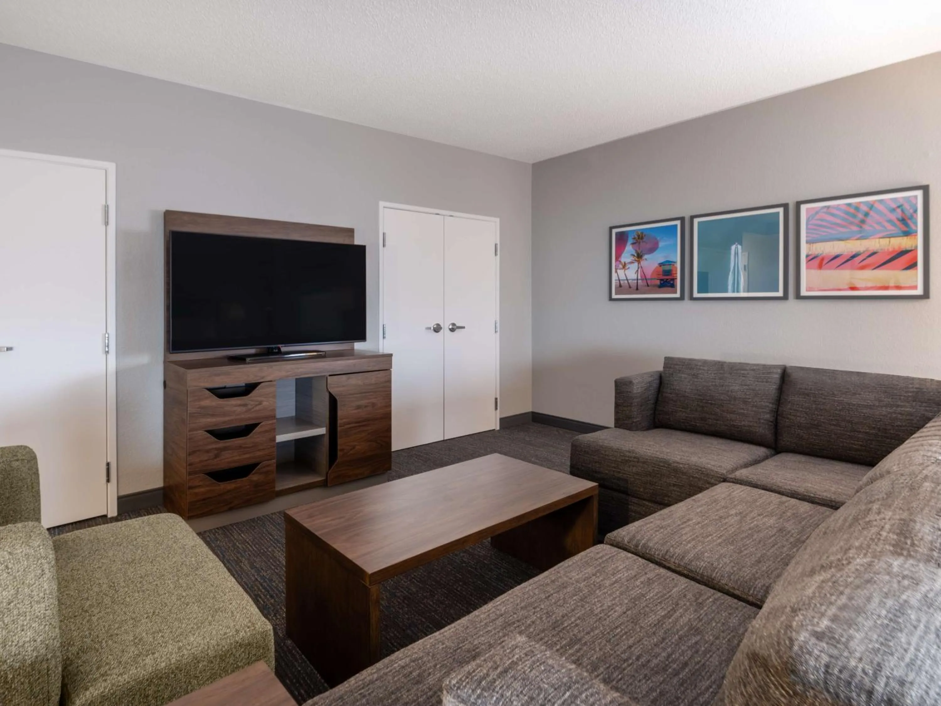 Living room in Hampton Inn West Palm Beach-Florida Turnpike