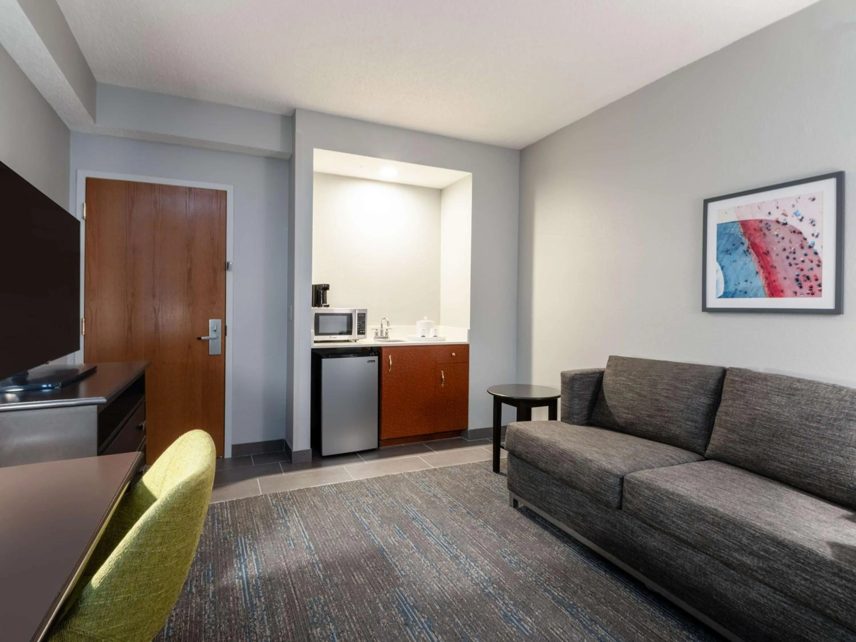 Living room in Hampton Inn West Palm Beach-Florida Turnpike